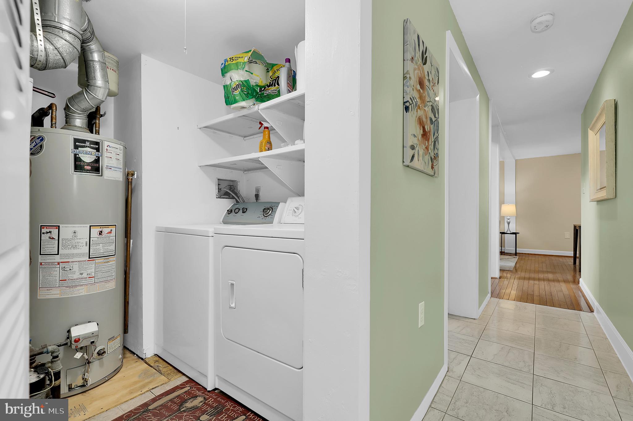 QUINCE ORCHARD KNOLLS - Residential