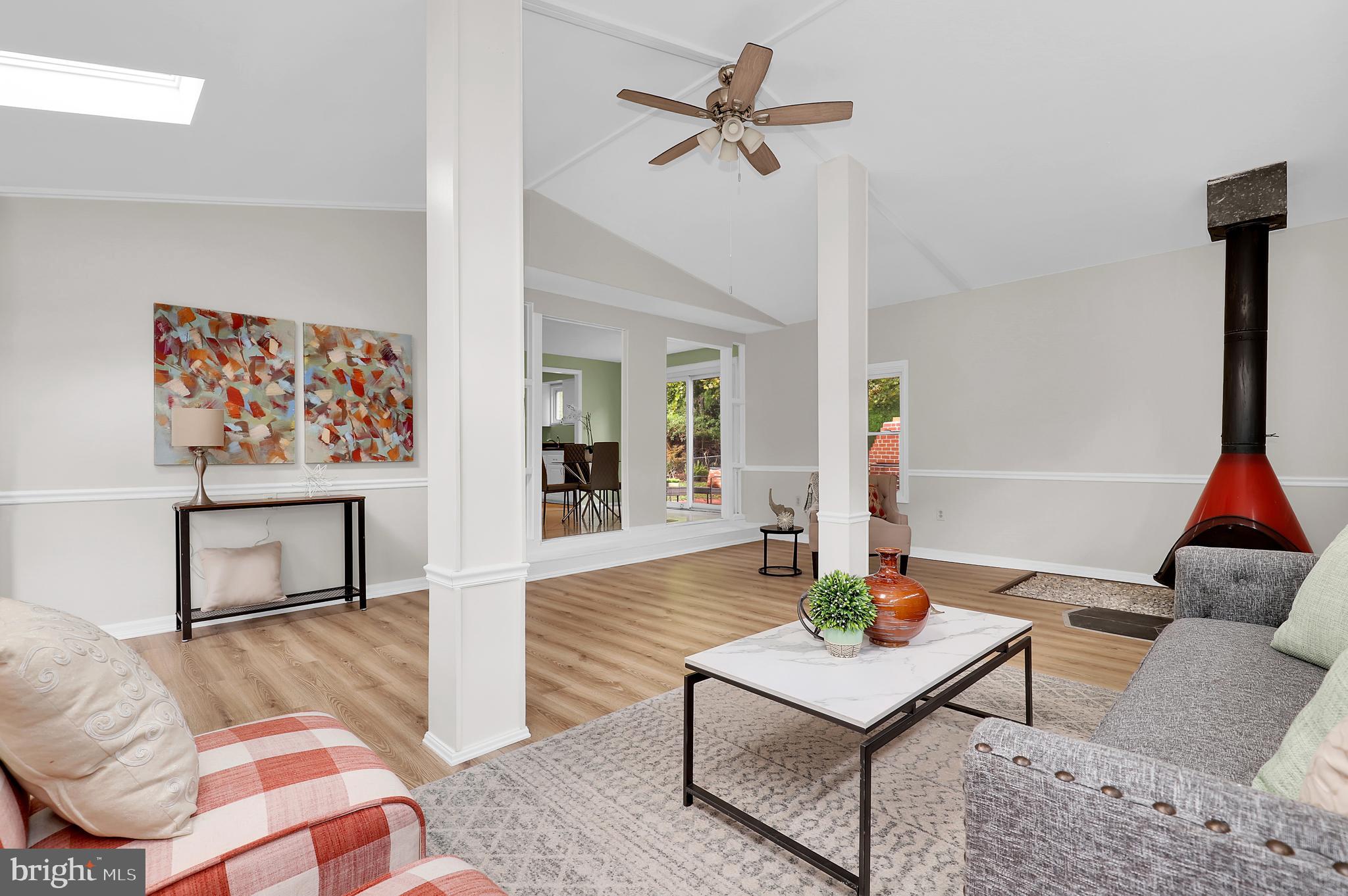 QUINCE ORCHARD KNOLLS - Residential