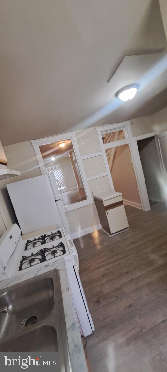 WEST BALTIMORE - Residential