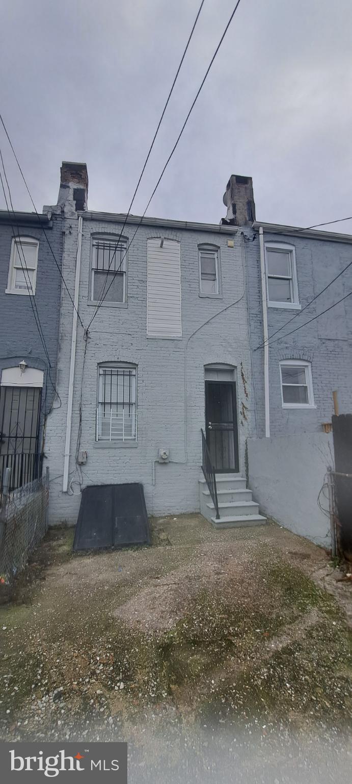 WEST BALTIMORE - Residential