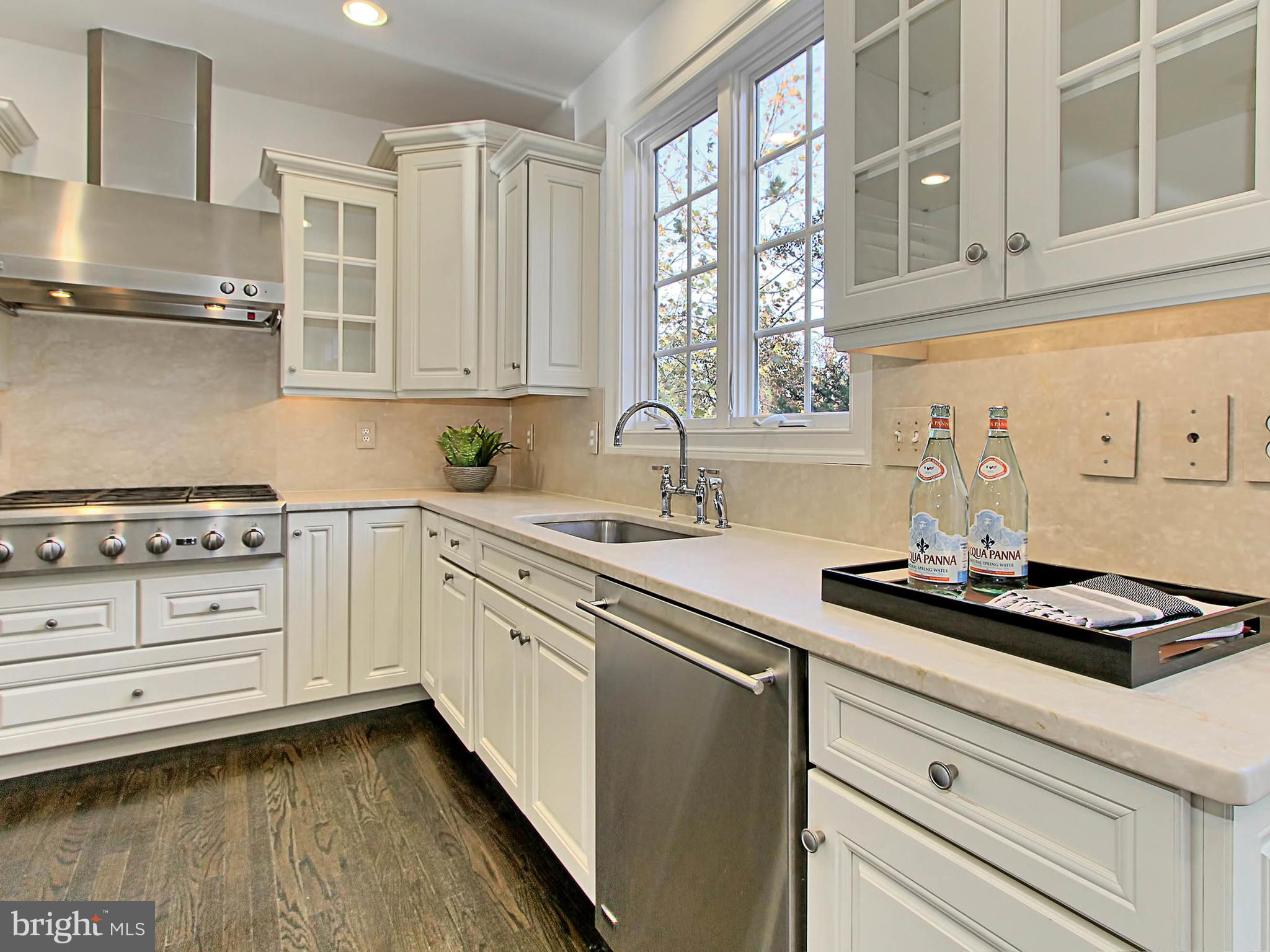 CHESTERBROOK WOODS - Residential