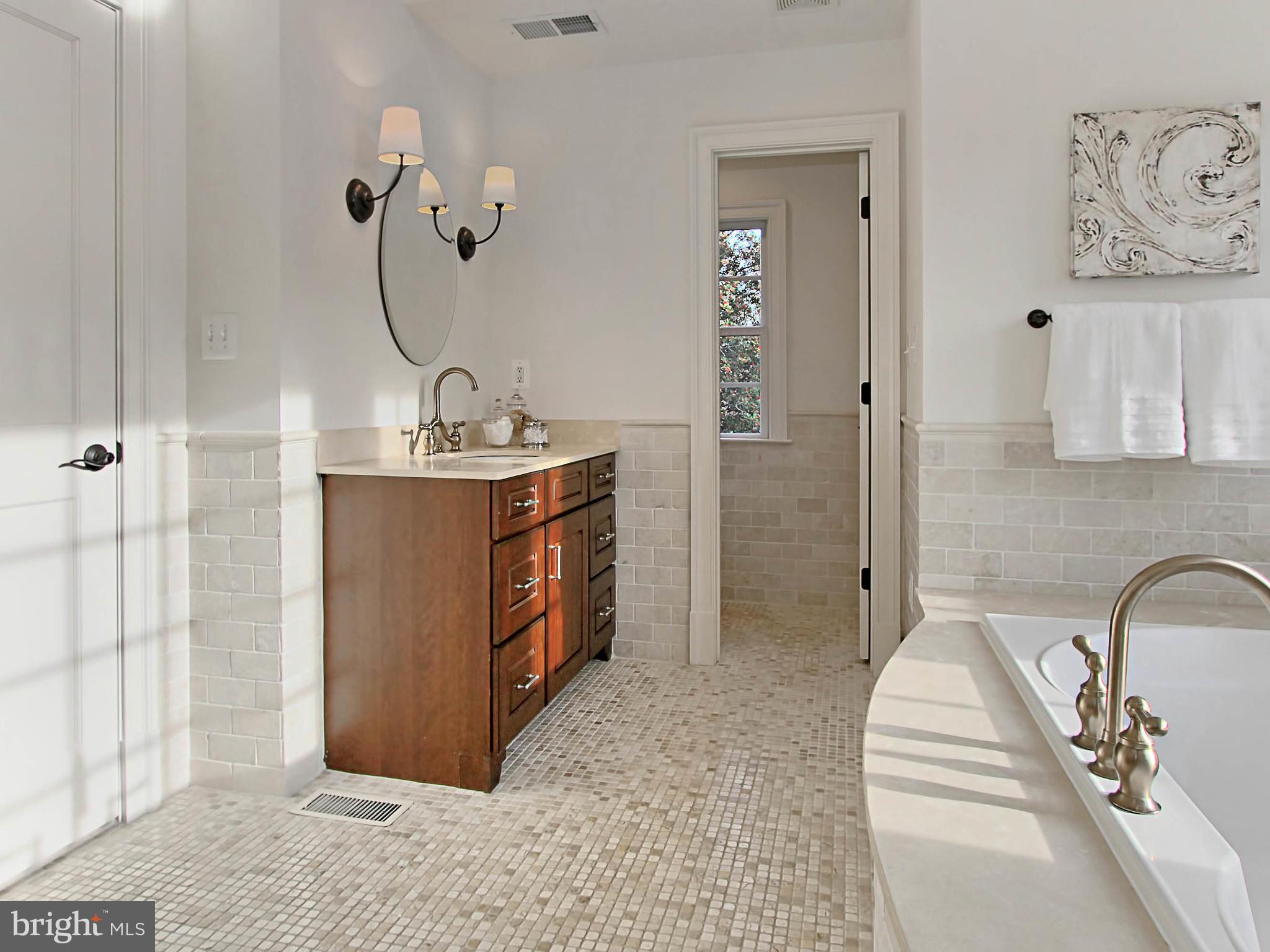 CHESTERBROOK WOODS - Residential