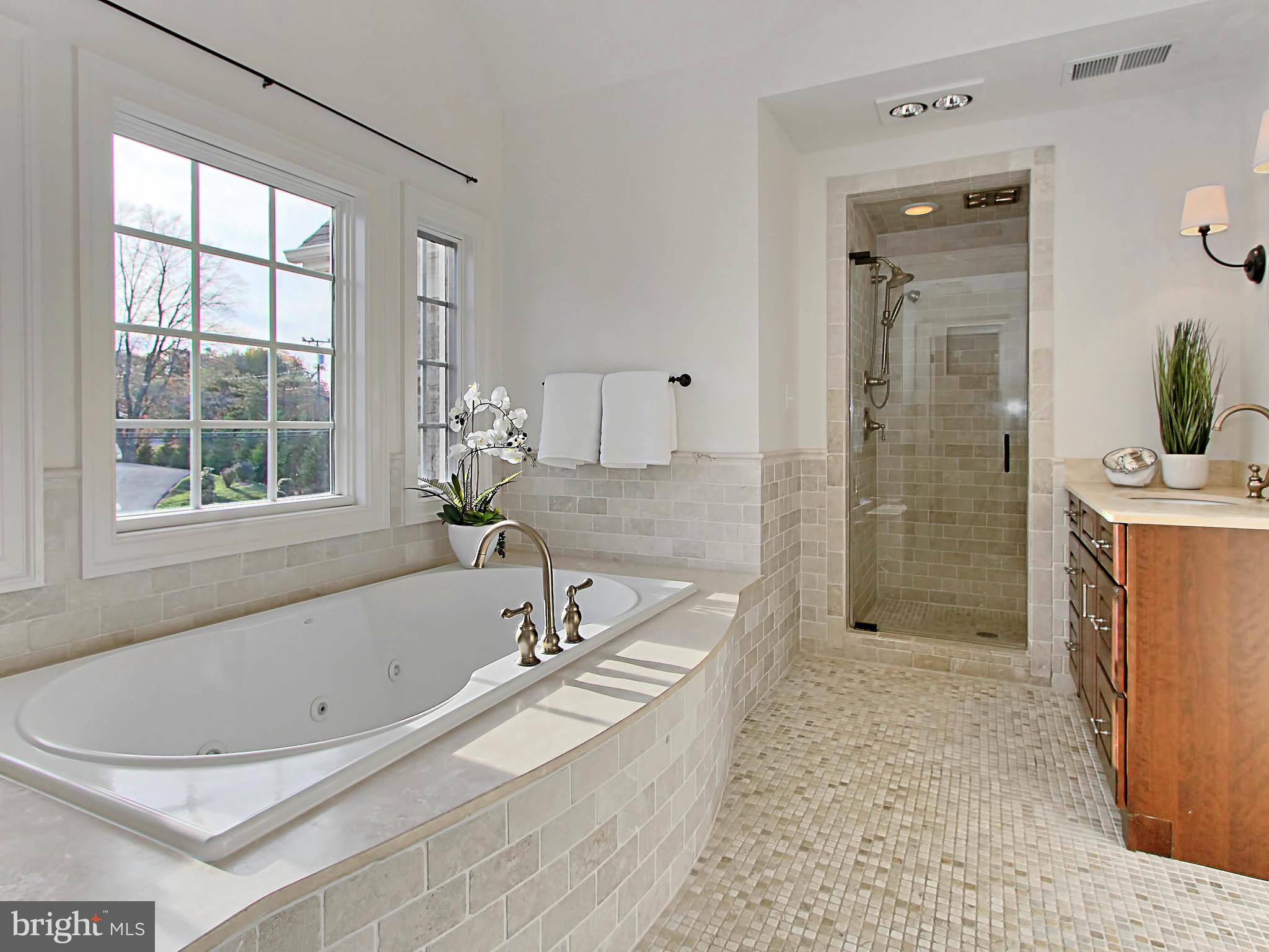 CHESTERBROOK WOODS - Residential