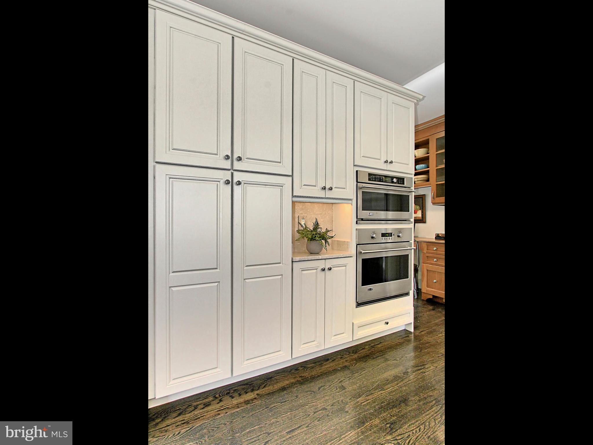 CHESTERBROOK WOODS - Residential