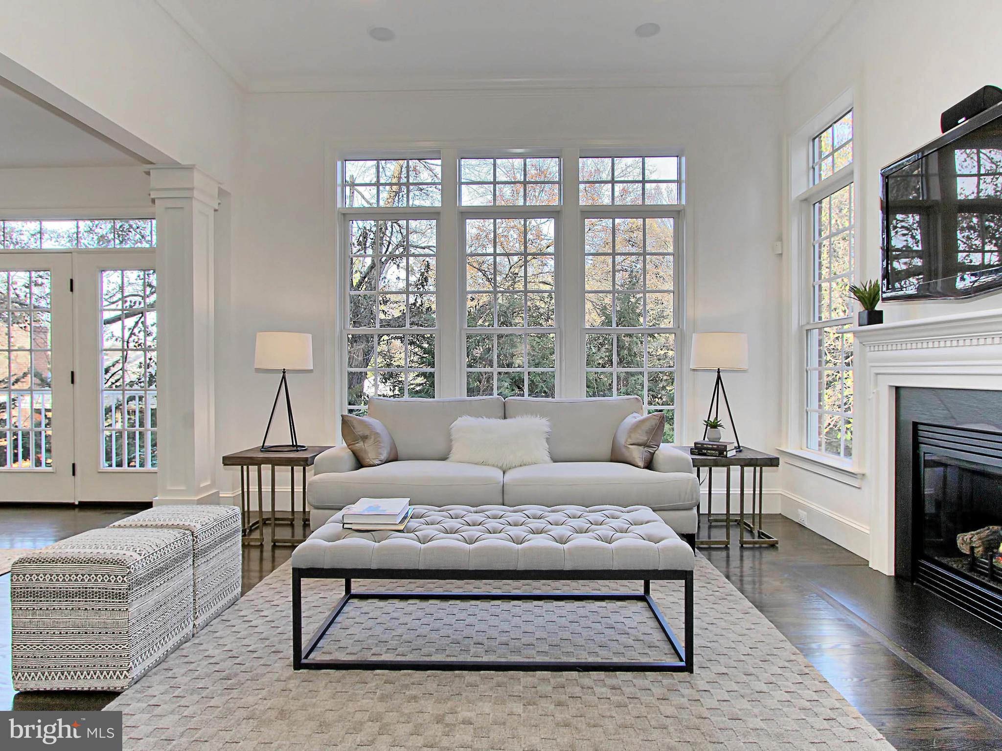 CHESTERBROOK WOODS - Residential