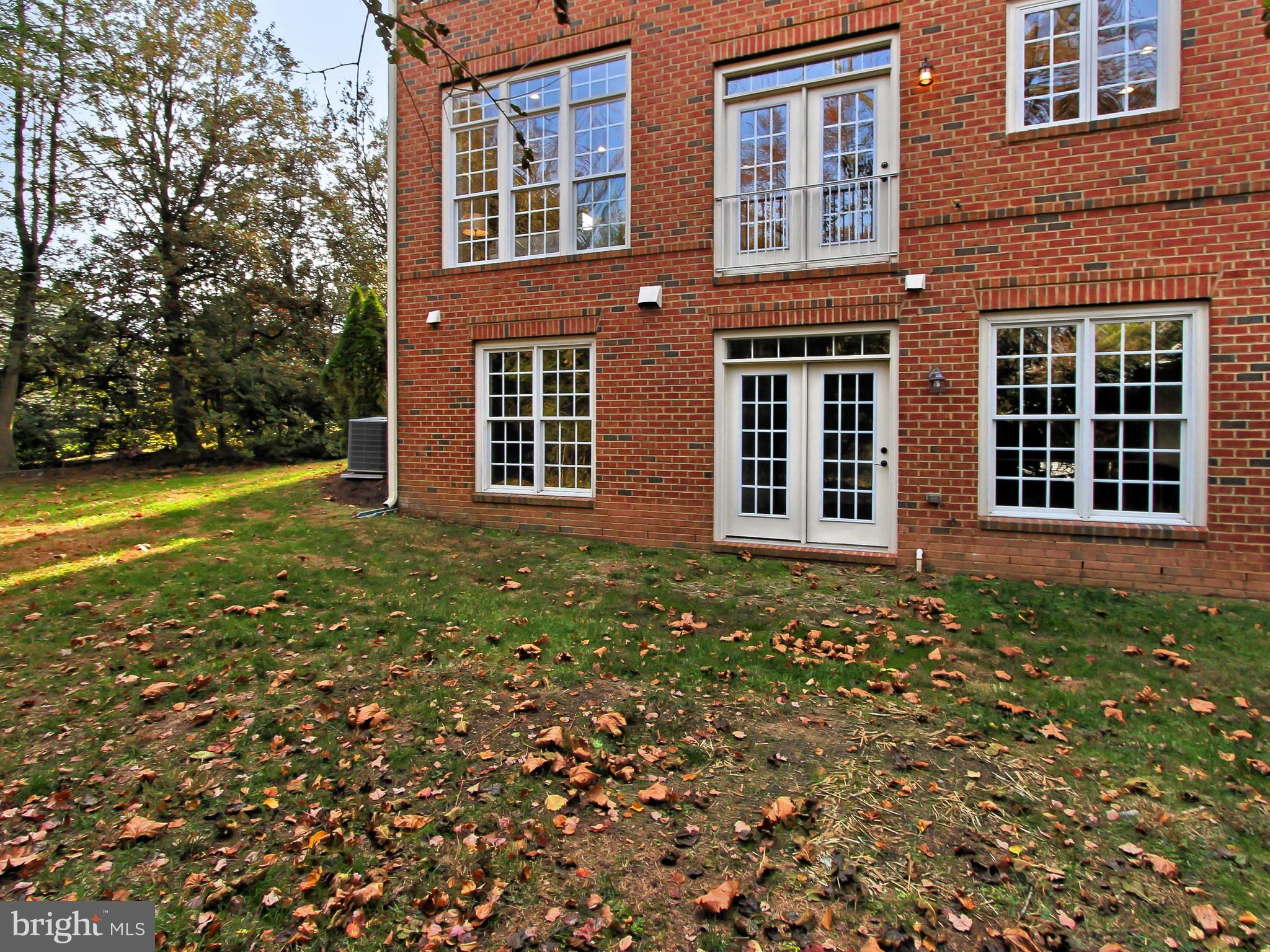 CHESTERBROOK WOODS - Residential