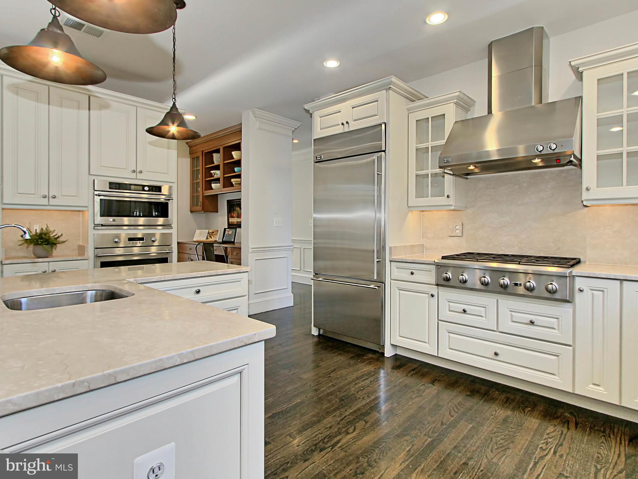 CHESTERBROOK WOODS - Residential