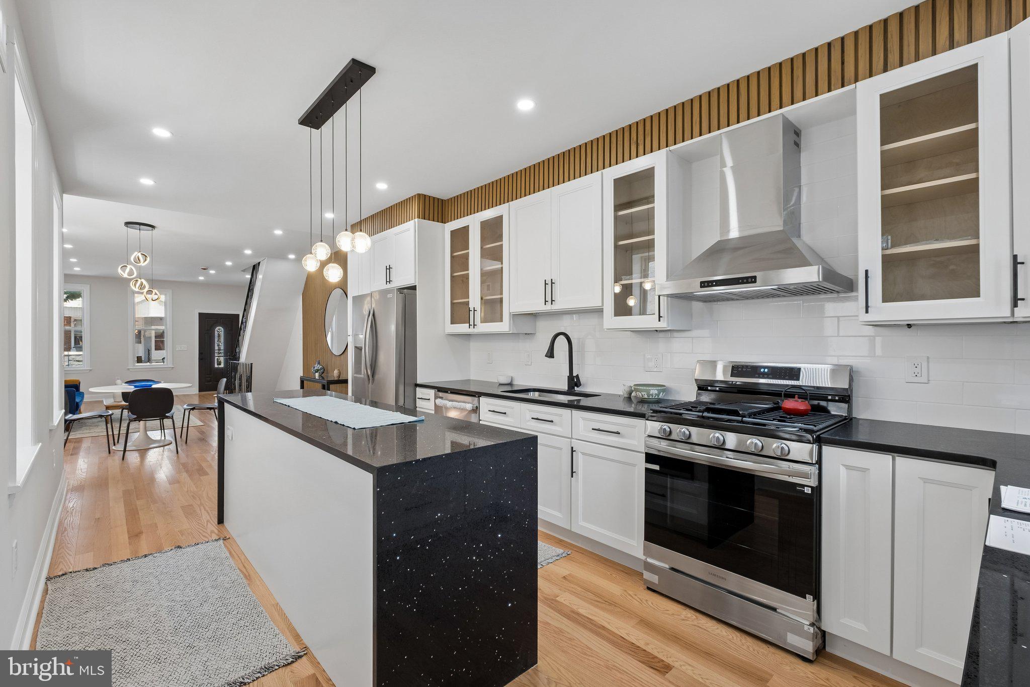 3109 CEDAR STREET