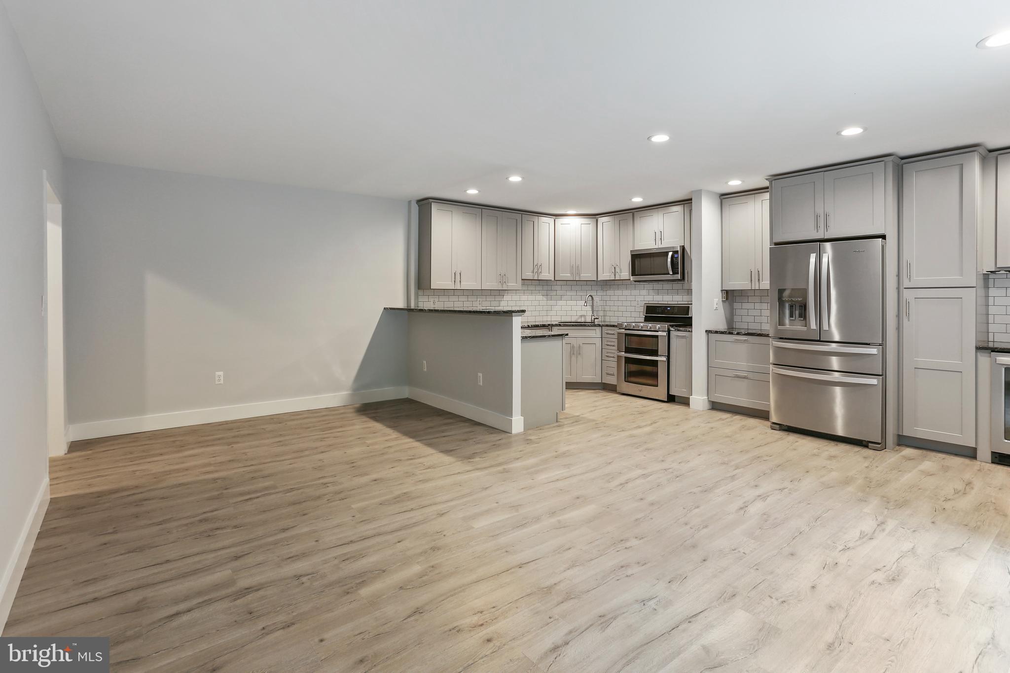 HAMLET HOUSE - Residential