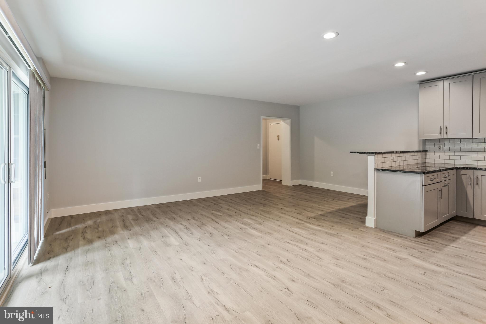 HAMLET HOUSE - Residential