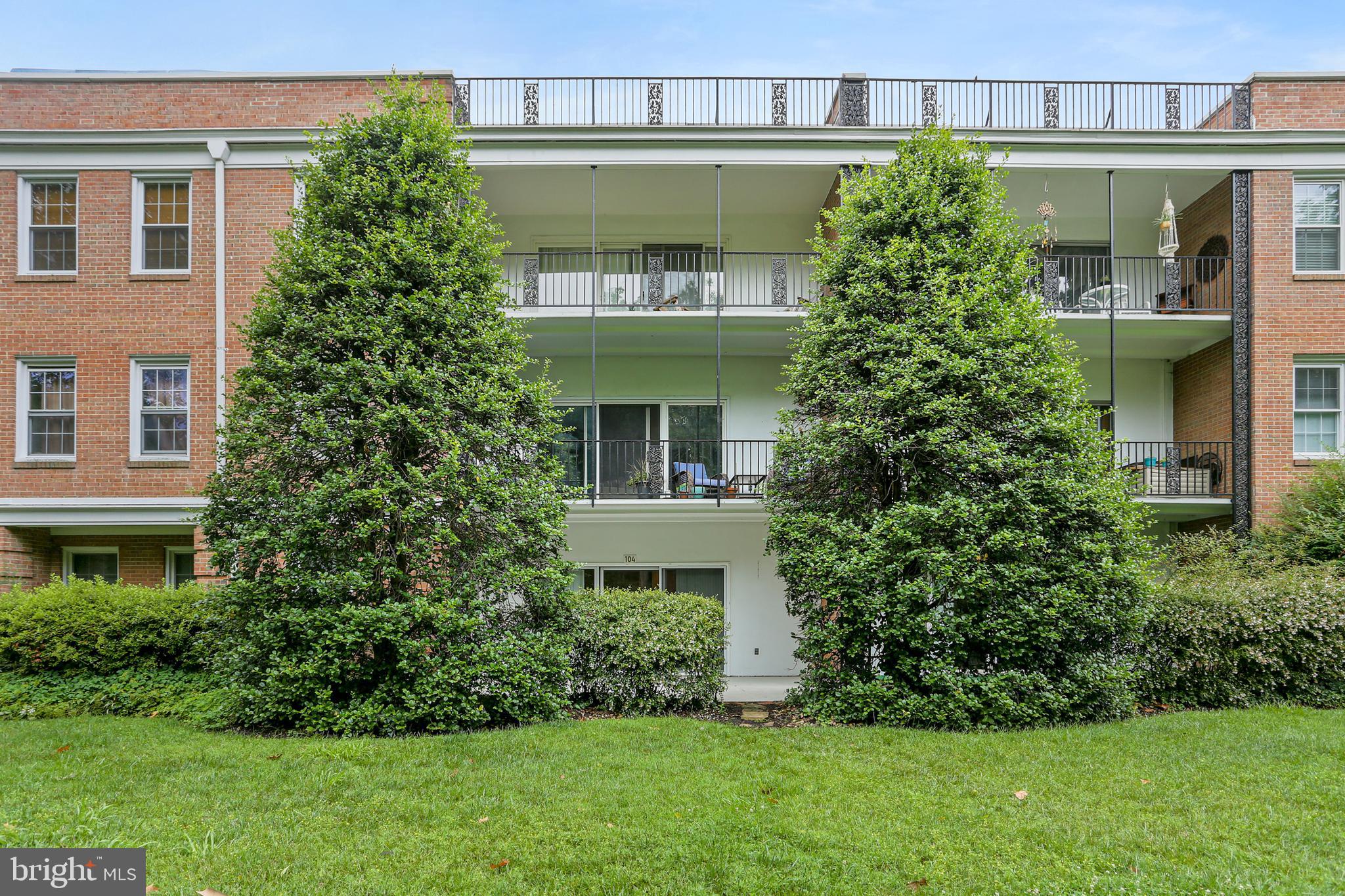 HAMLET HOUSE - Residential