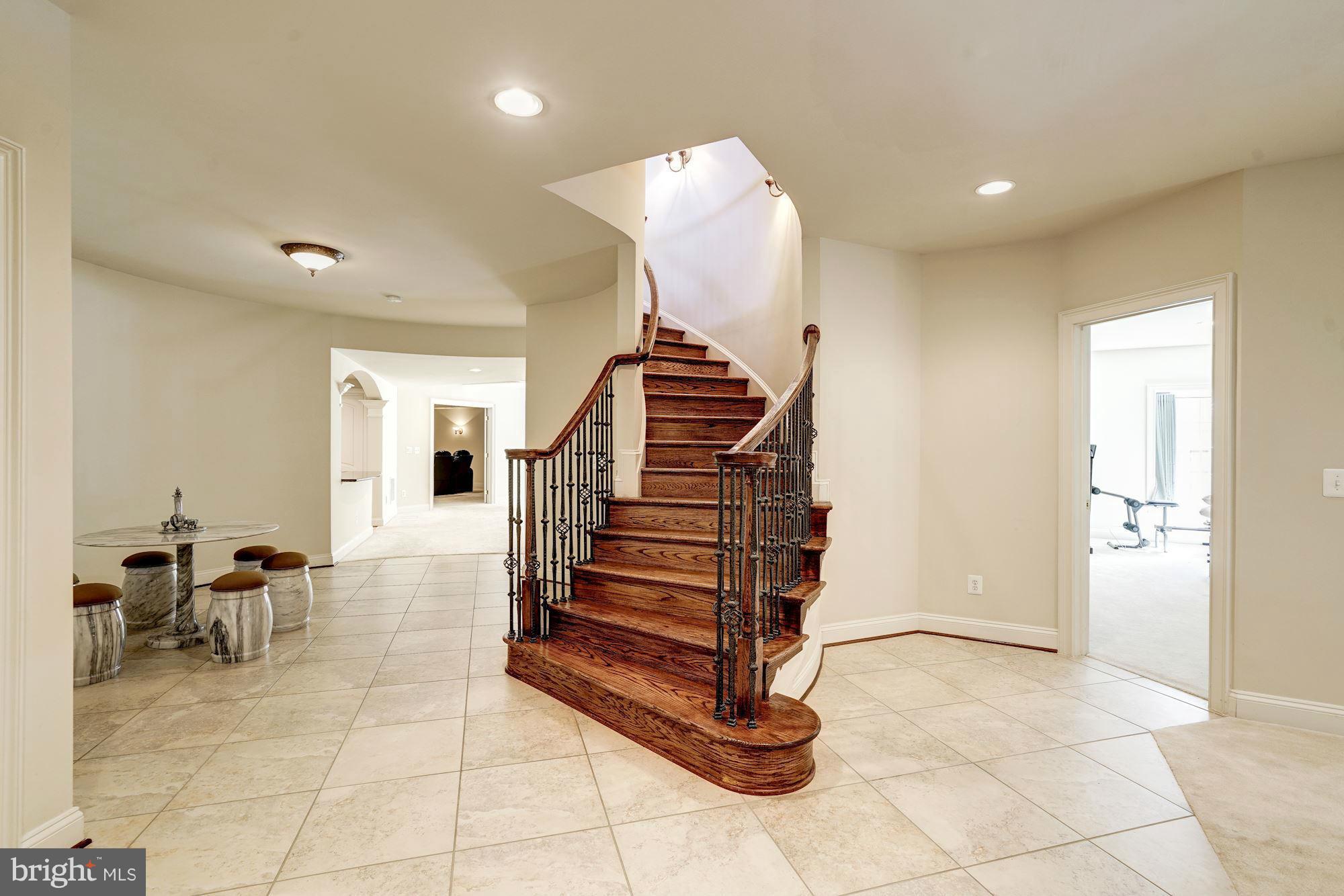 GRENATA - Residential