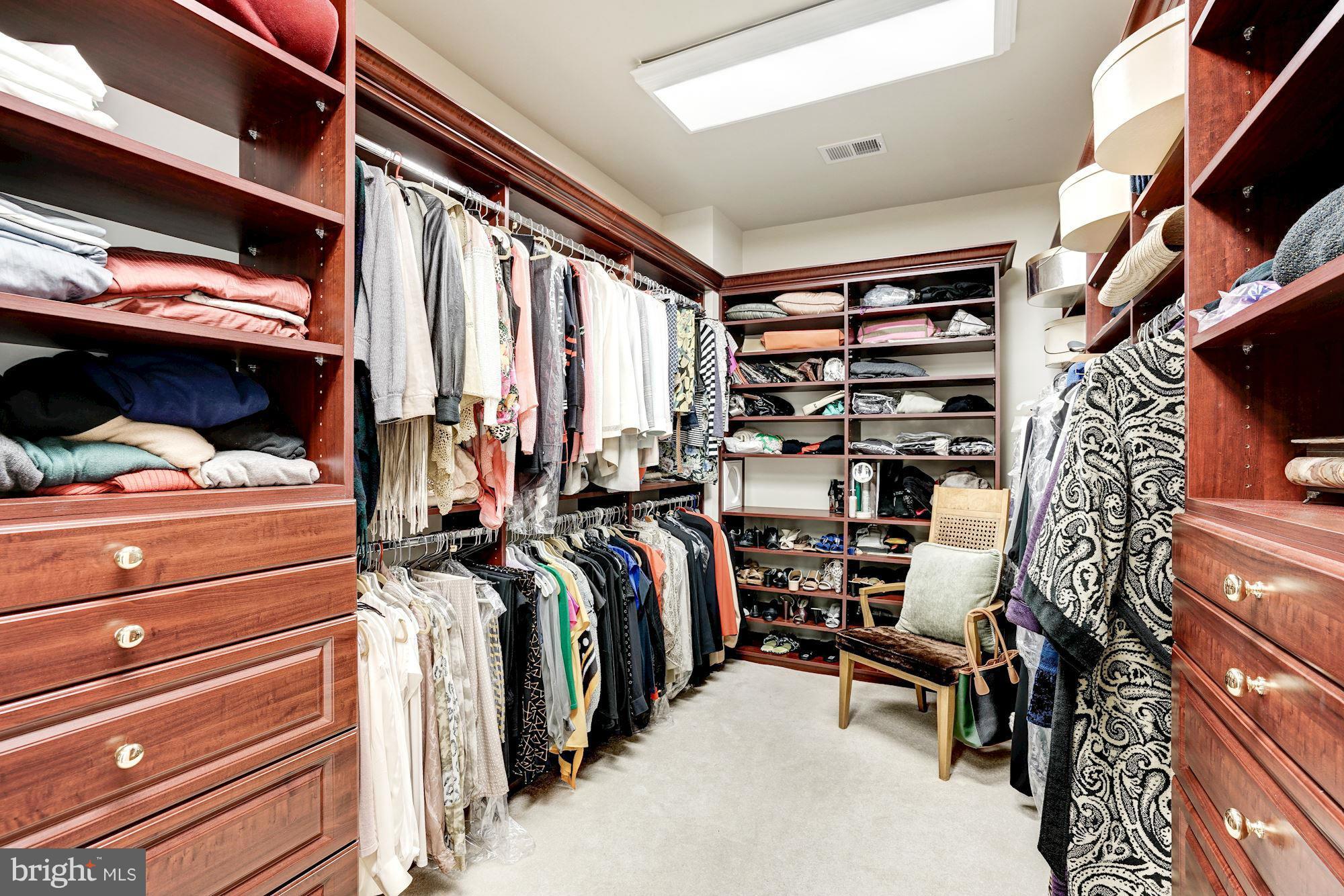 GRENATA - Residential