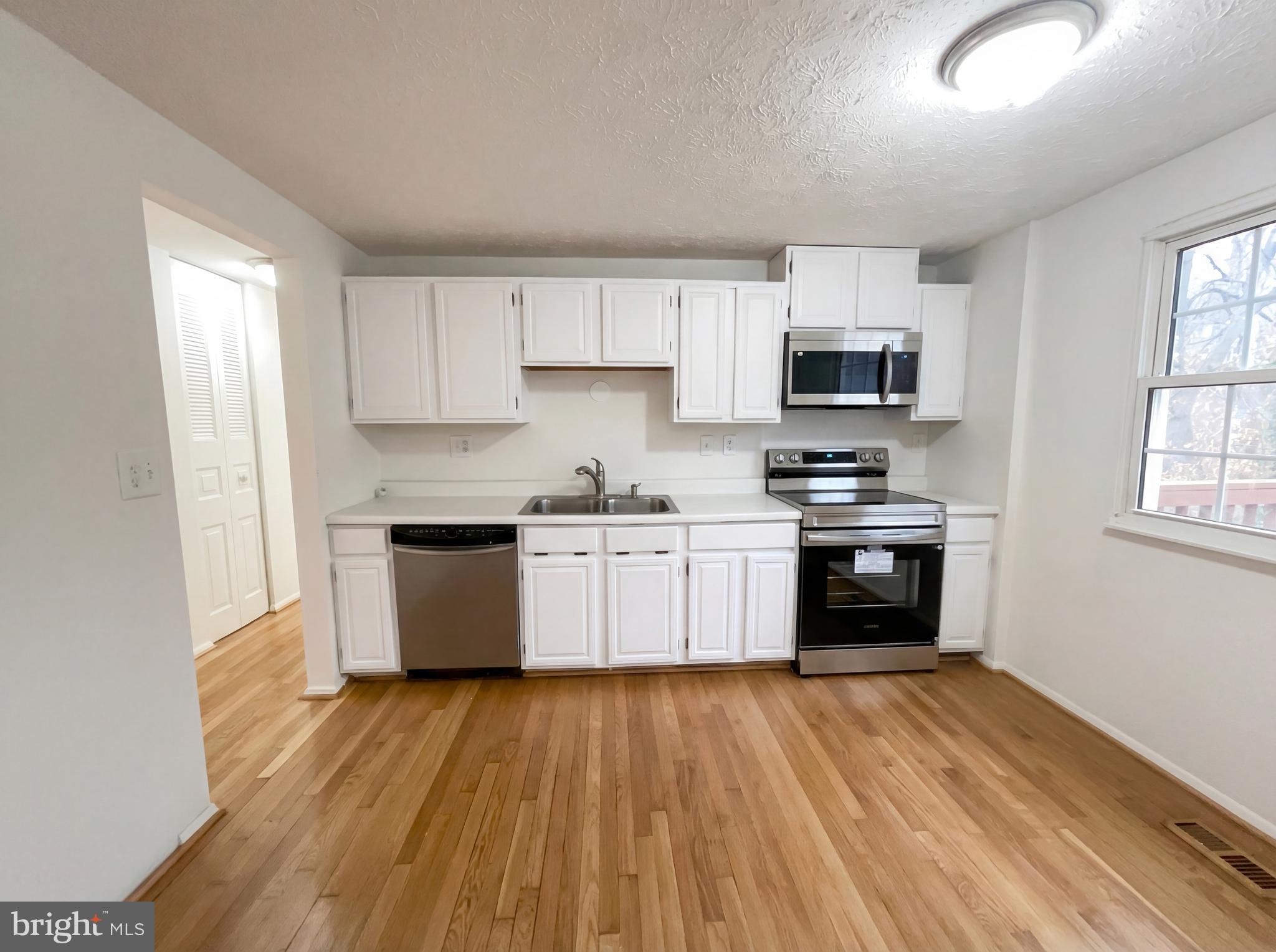 10911 SANTA CLARA DRIVE