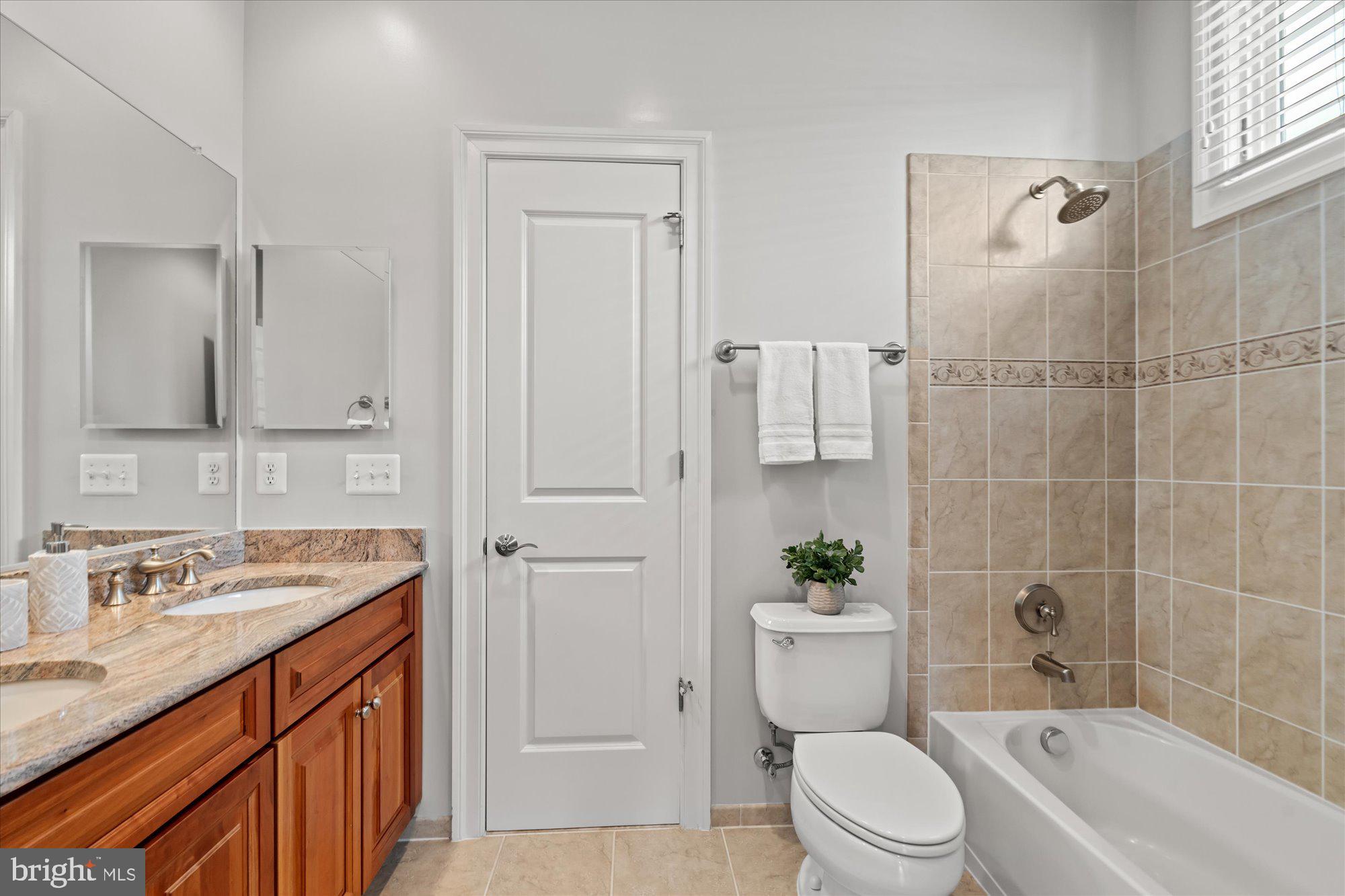 EVANS FARM - Residential