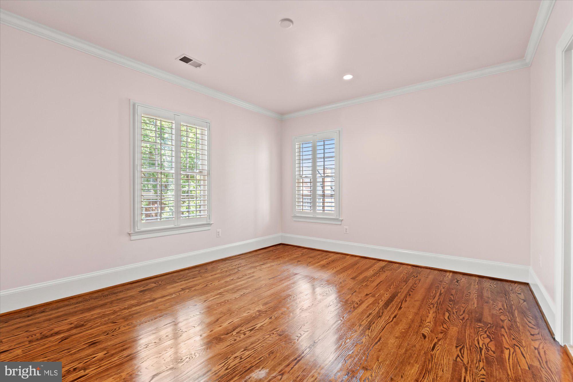 EVANS FARM - Residential