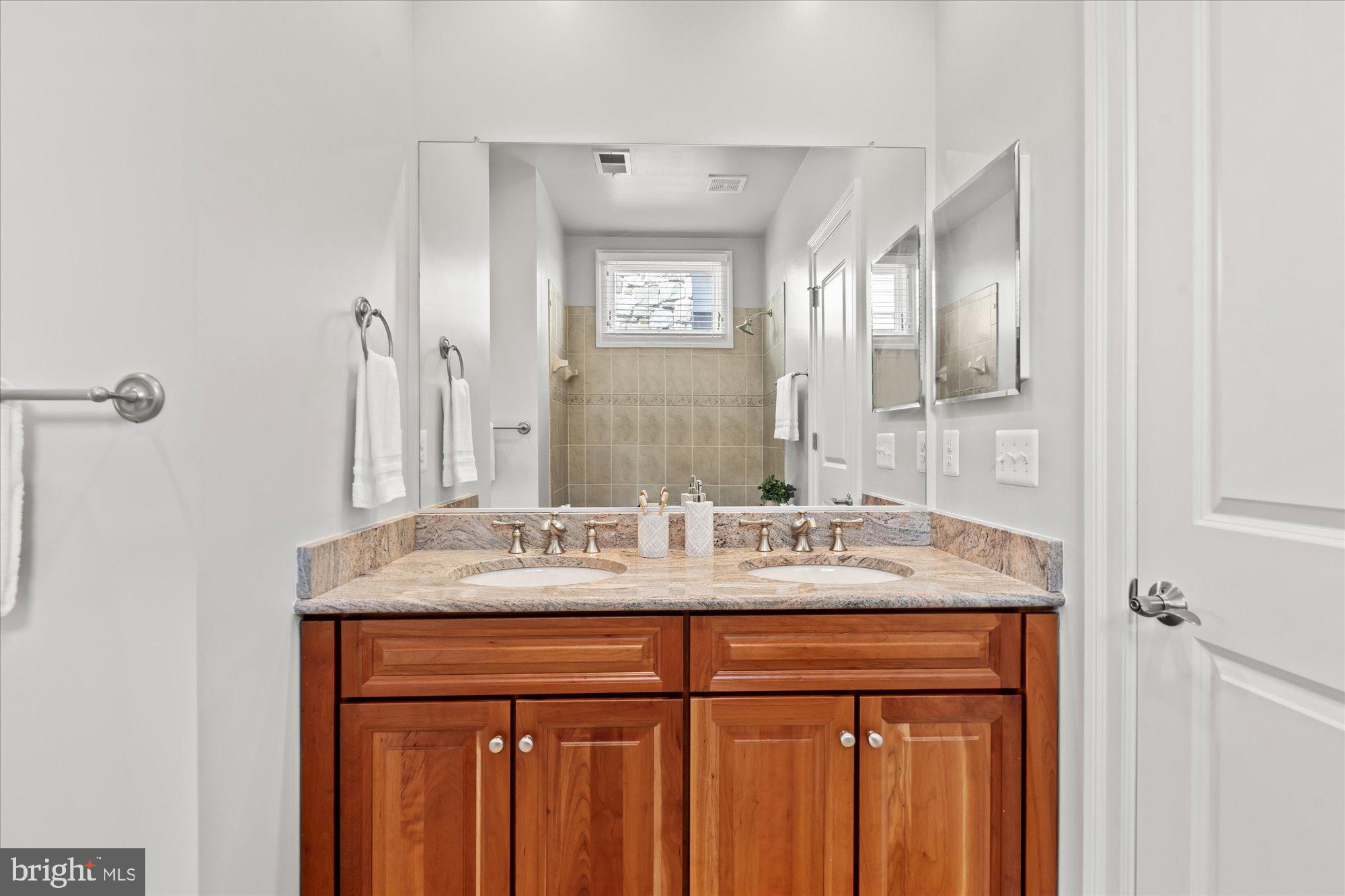 EVANS FARM - Residential