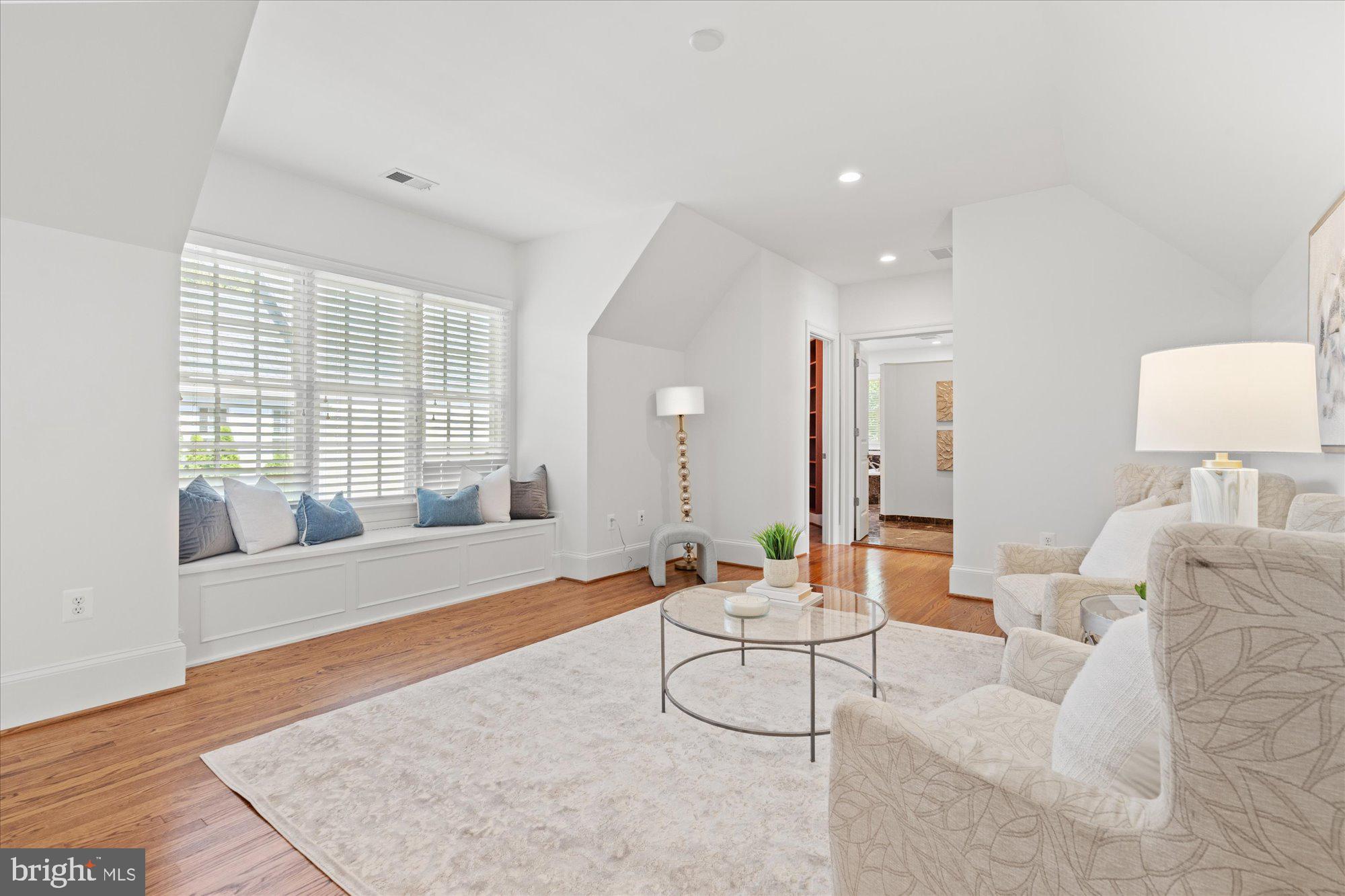 EVANS FARM - Residential