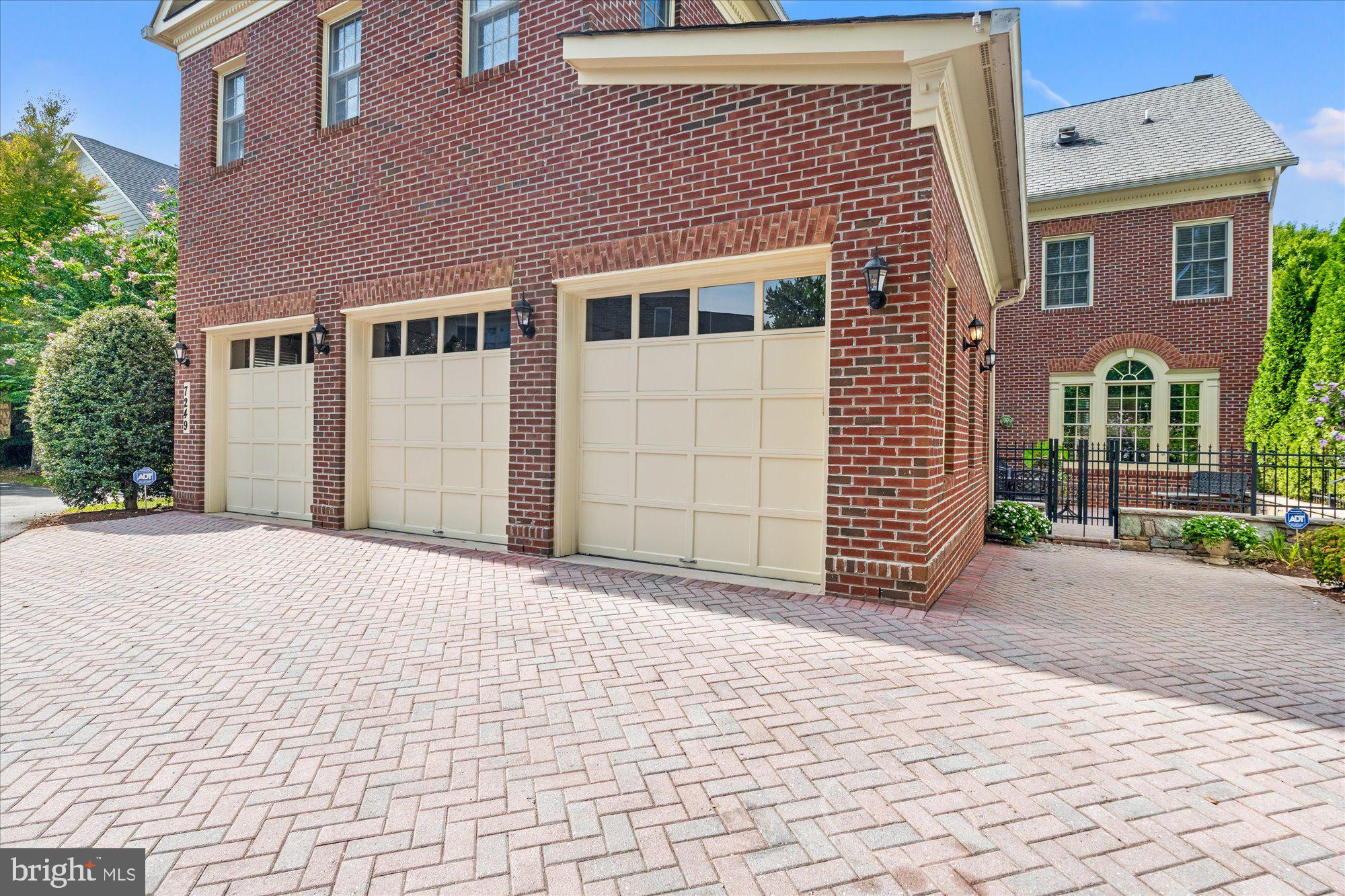 EVANS FARM - Residential