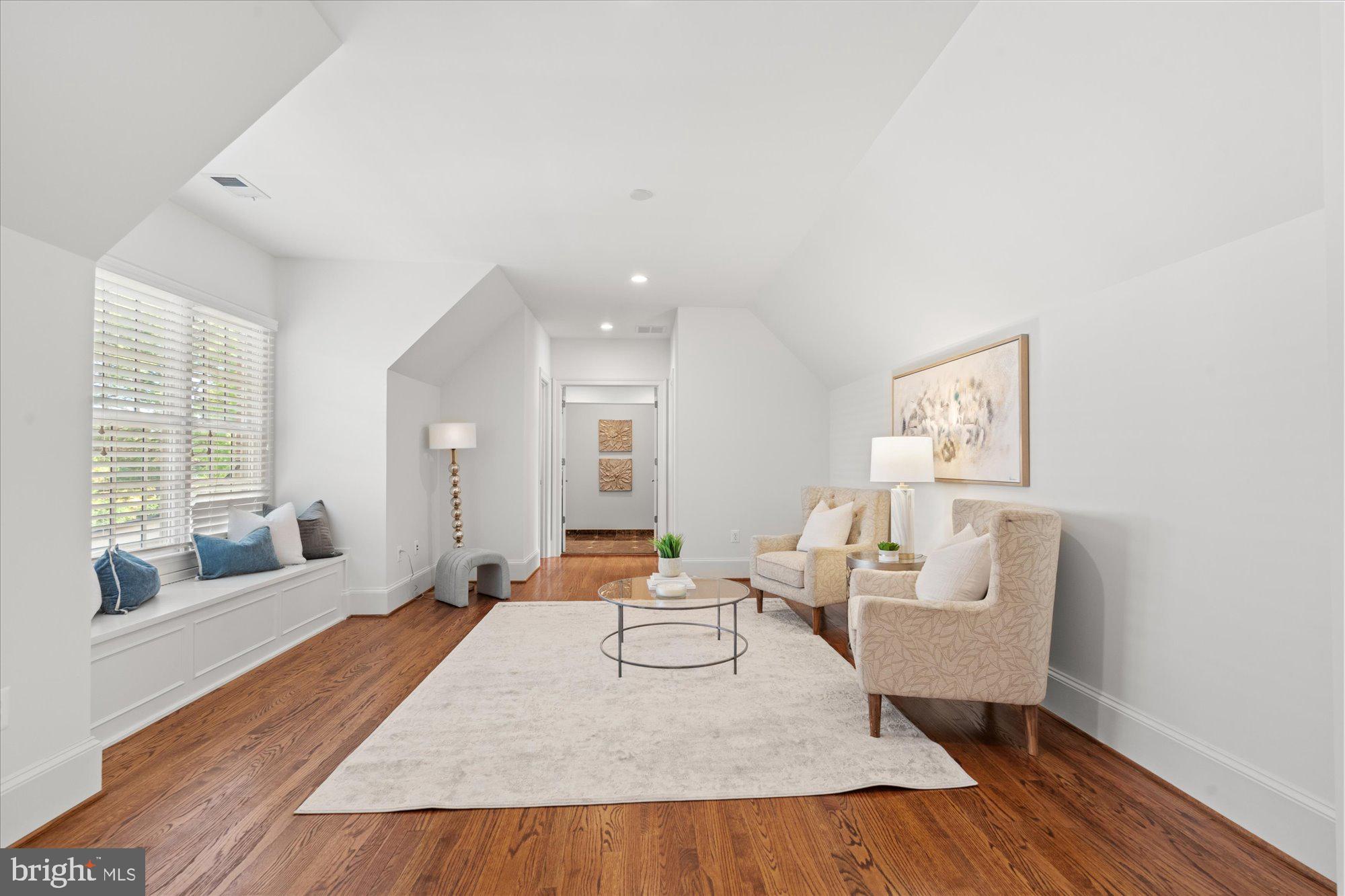 EVANS FARM - Residential