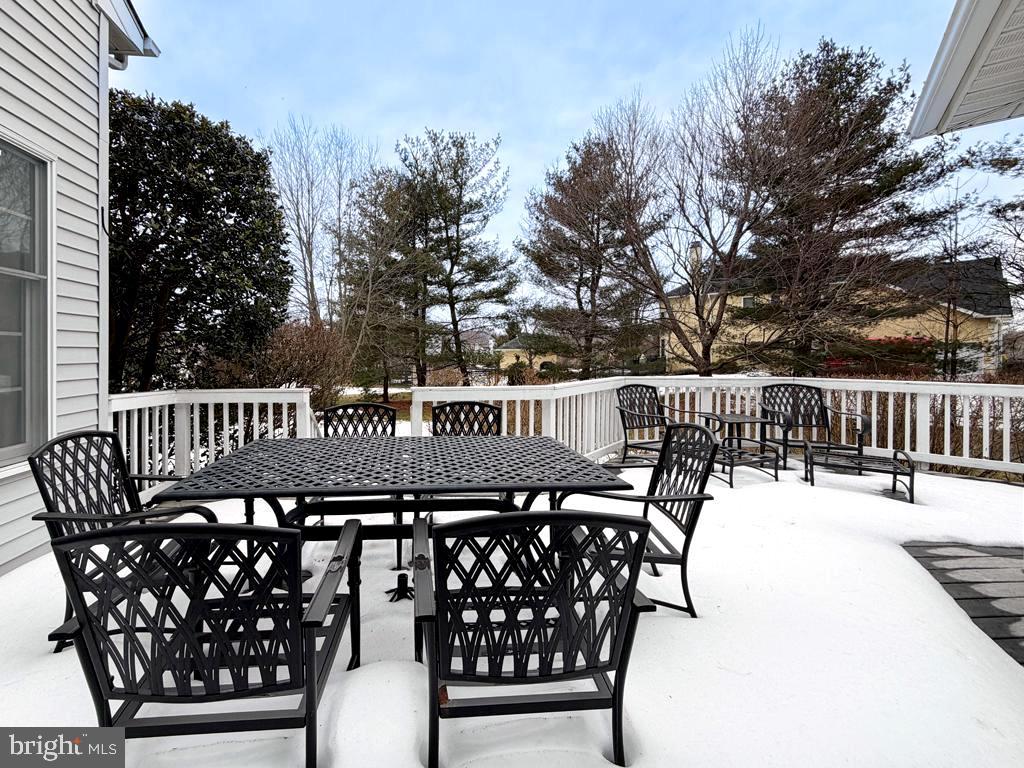 BRIDLE ESTATES - Residential