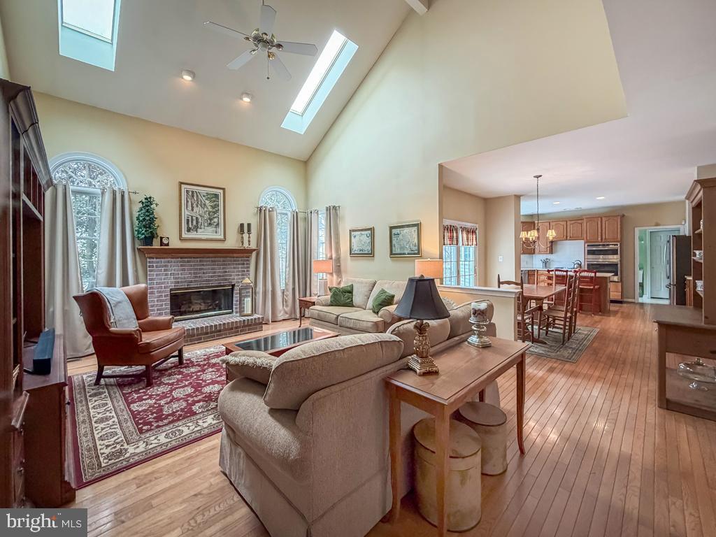 BRIDLE ESTATES - Residential