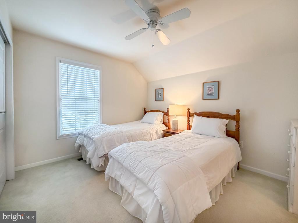 BRIDLE ESTATES - Residential