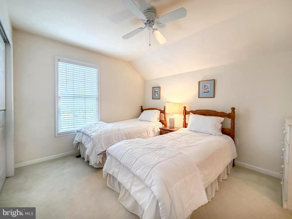 BRIDLE ESTATES - Residential