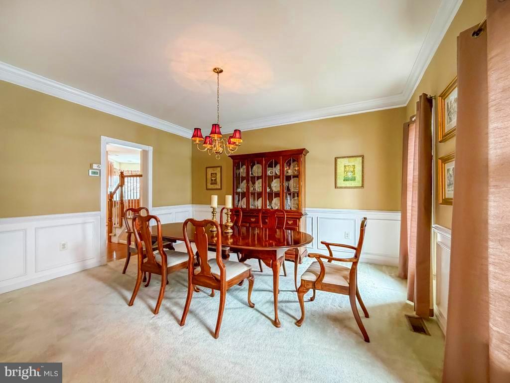 BRIDLE ESTATES - Residential