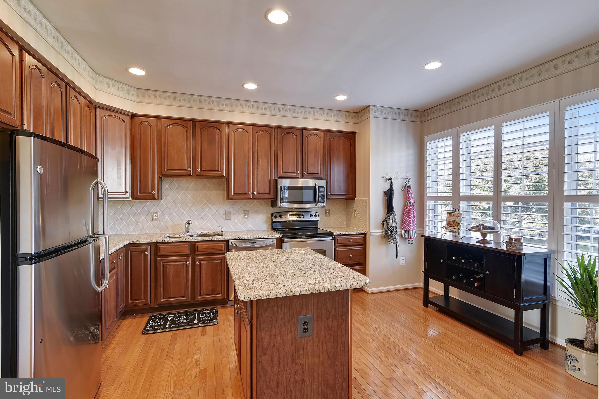 ASHBURN VILLAGE - Residential