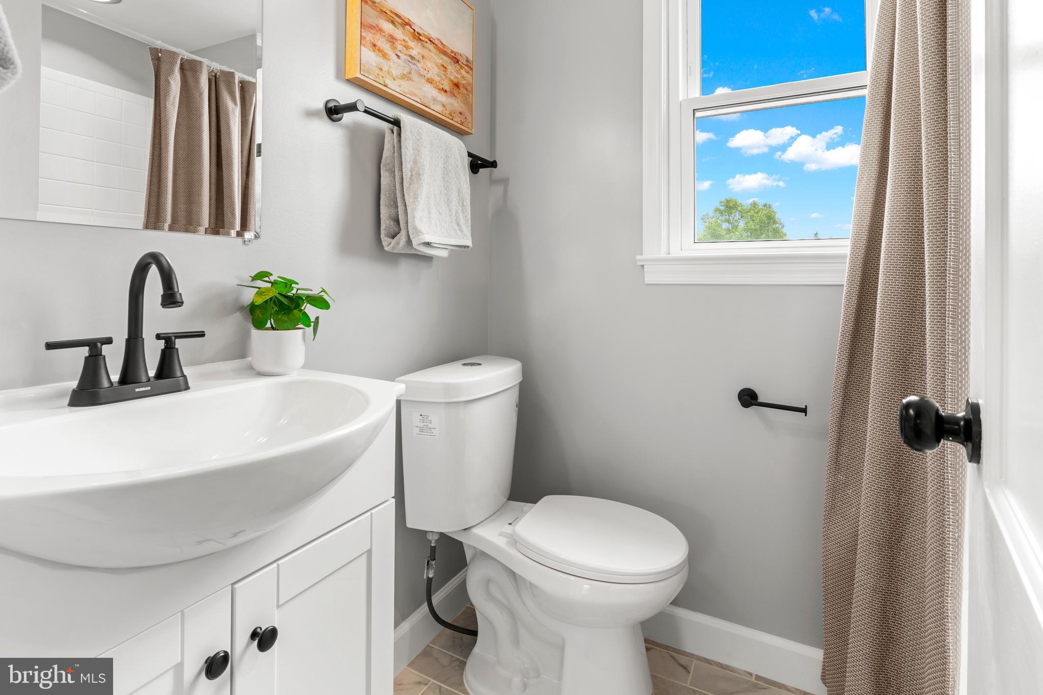 OAKVIEW - Residential