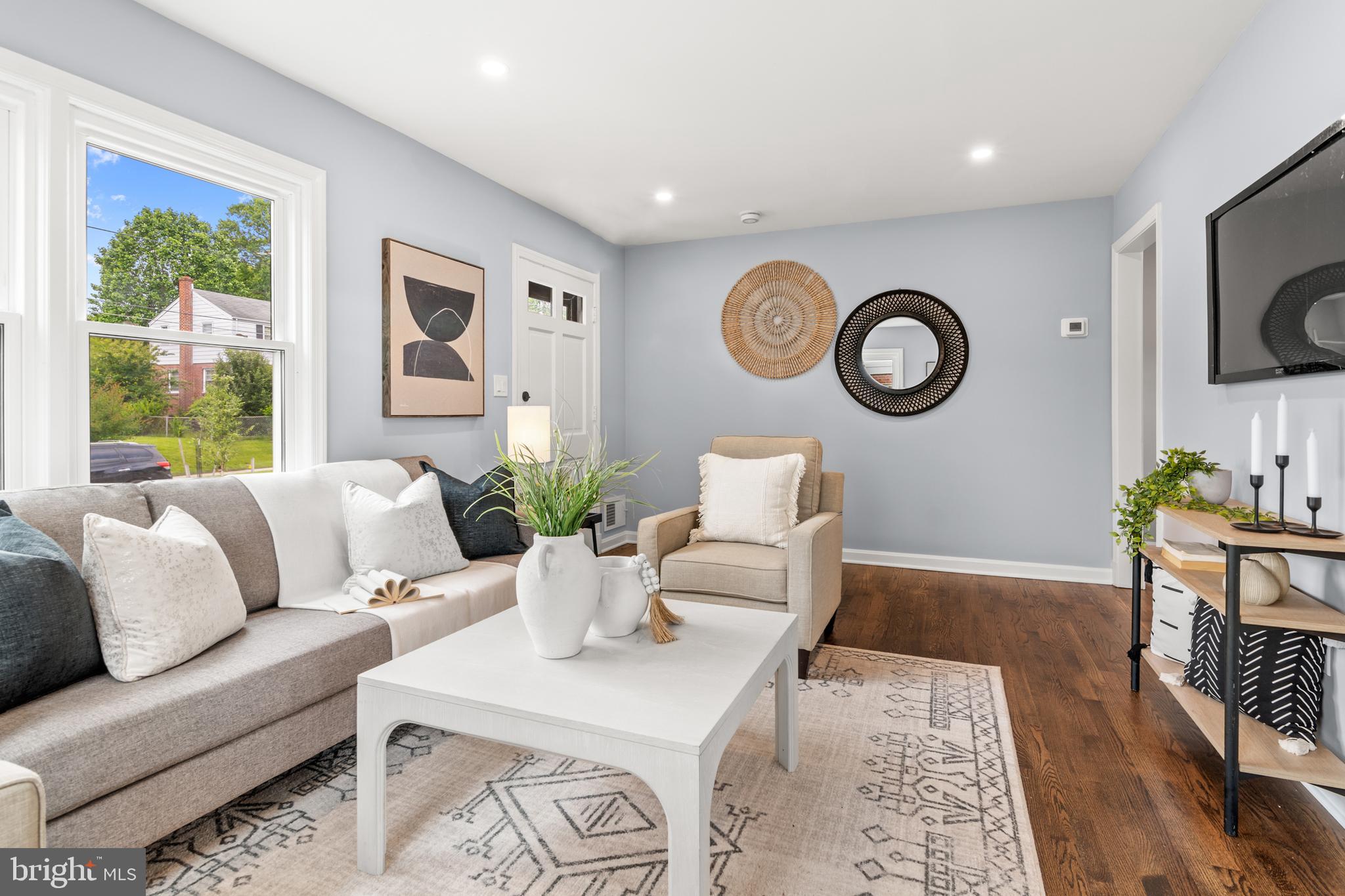 OAKVIEW - Residential