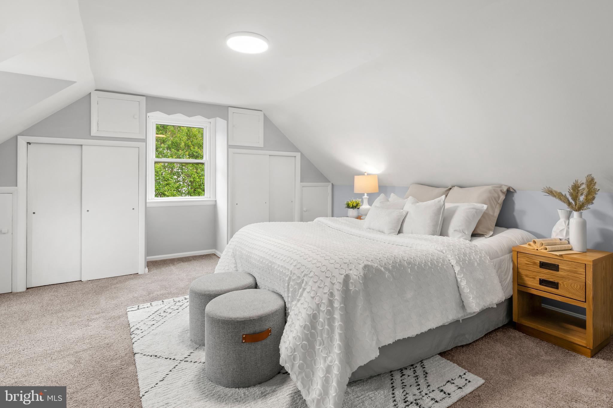 OAKVIEW - Residential