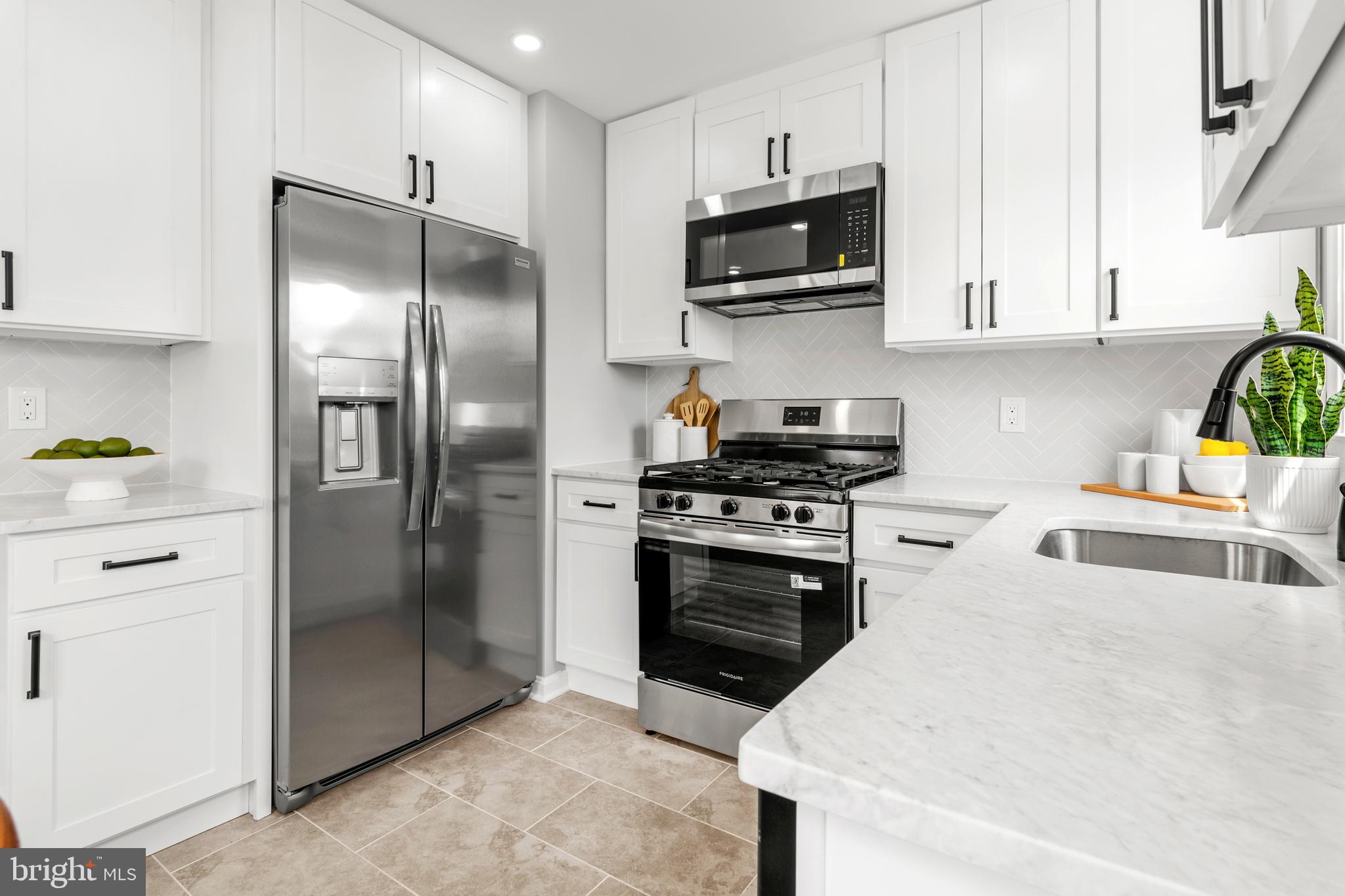 OAKVIEW - Residential