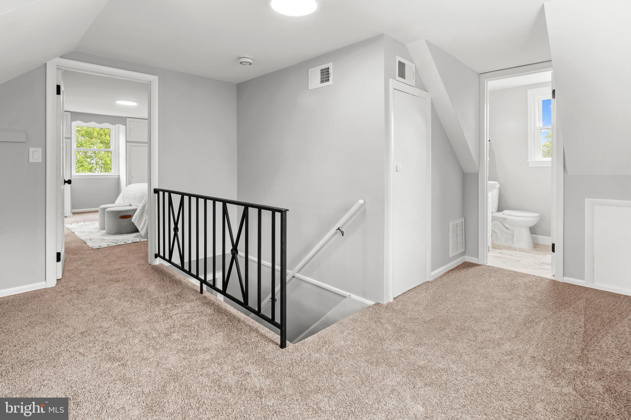 OAKVIEW - Residential