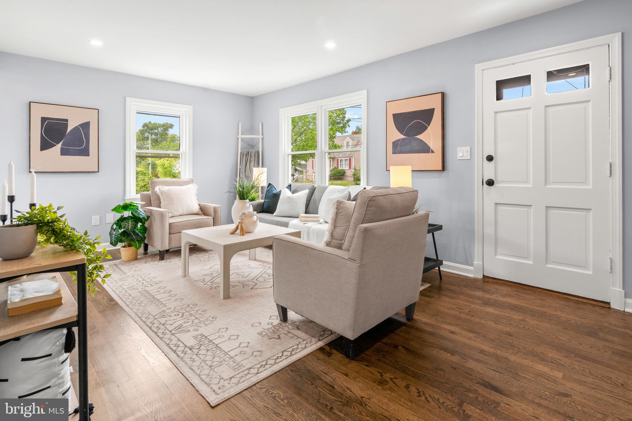 OAKVIEW - Residential