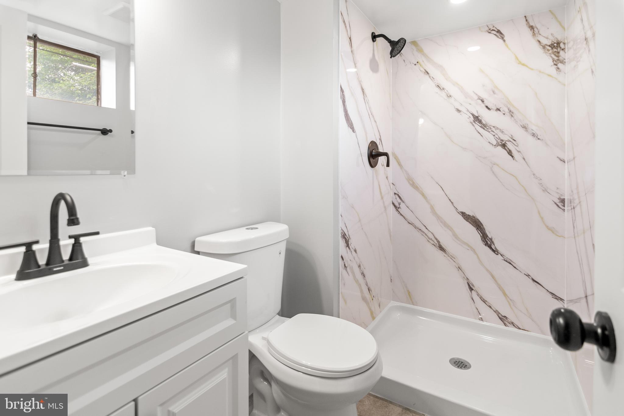 OAKVIEW - Residential