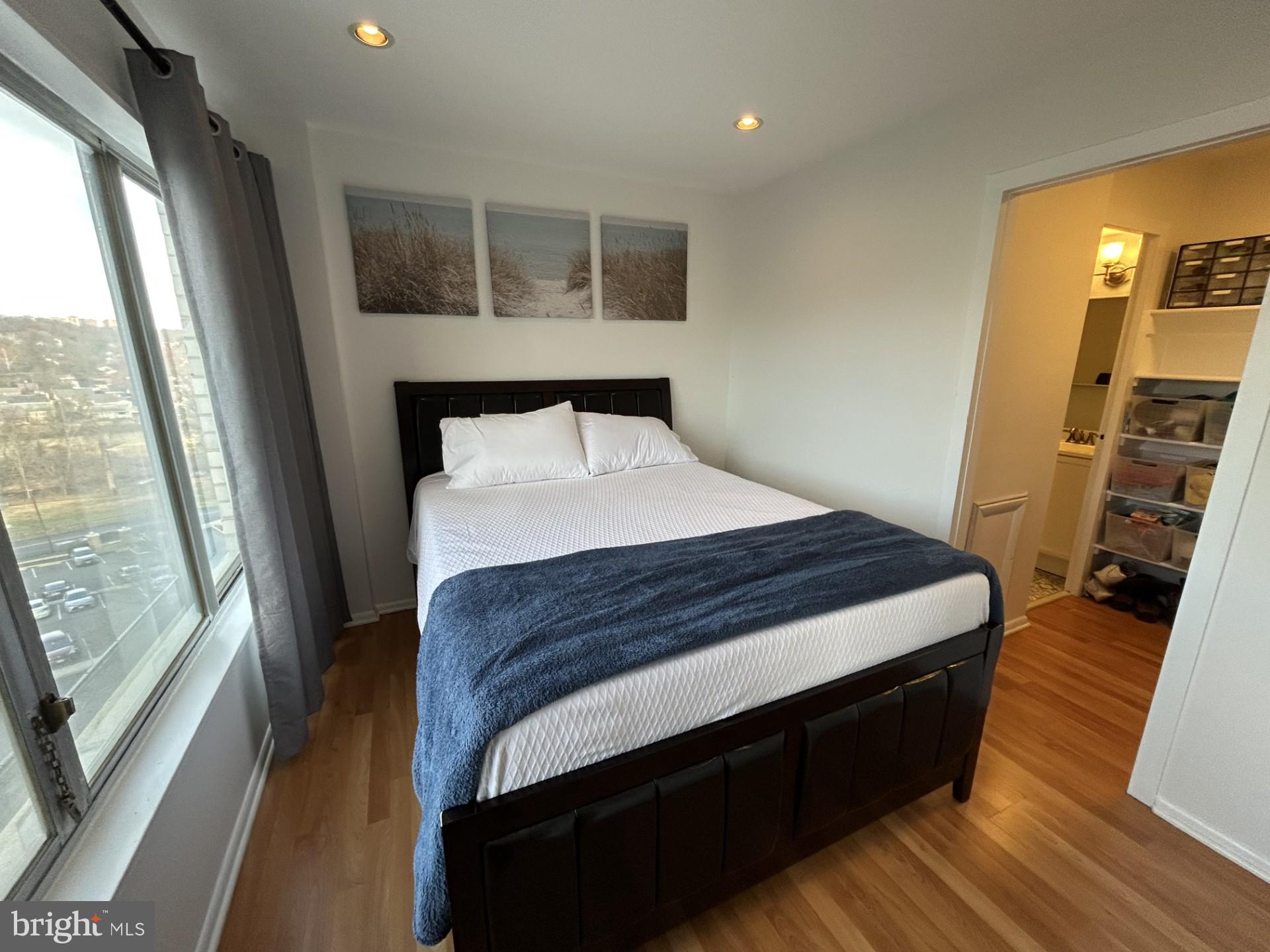 5340 HOLMES RUN PARKWAY 706