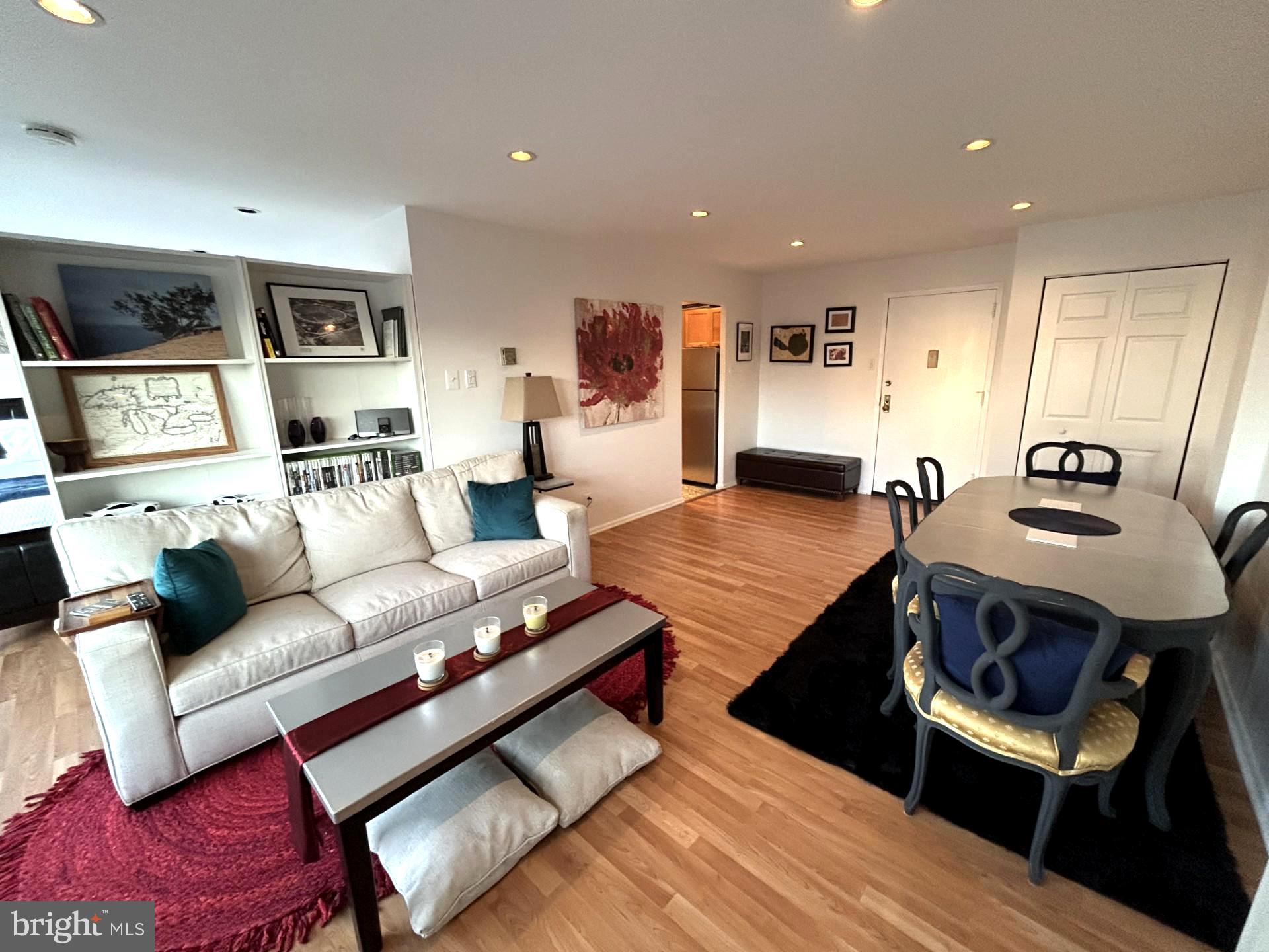 PAVILION ON THE PARK - Residential