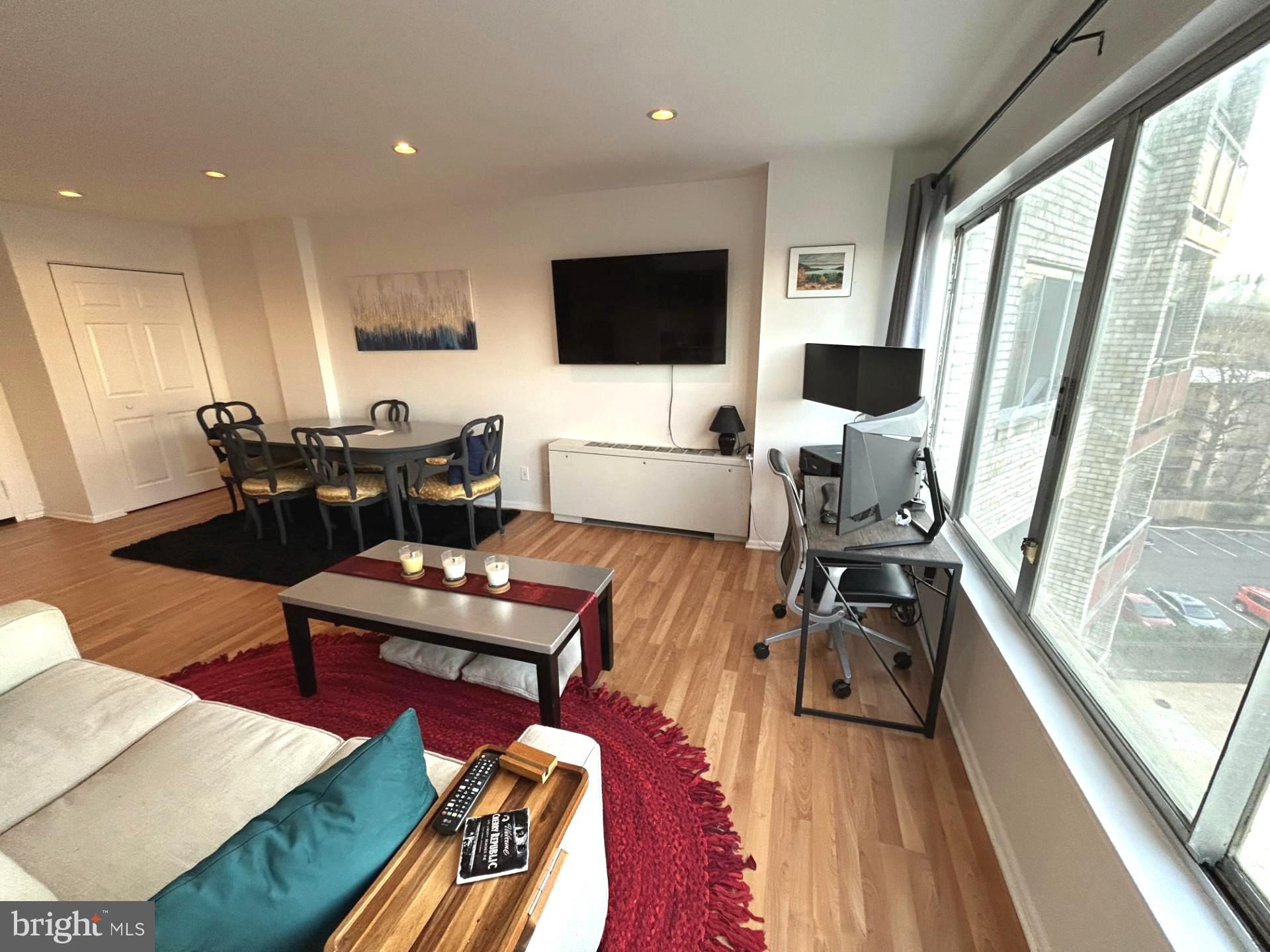 PAVILION ON THE PARK - Residential