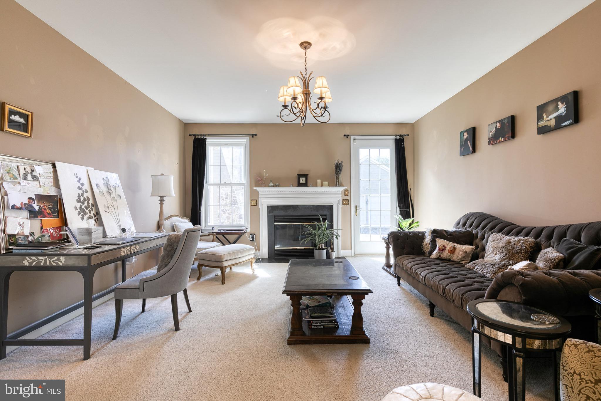 NORTH ROLAND PARK - Residential