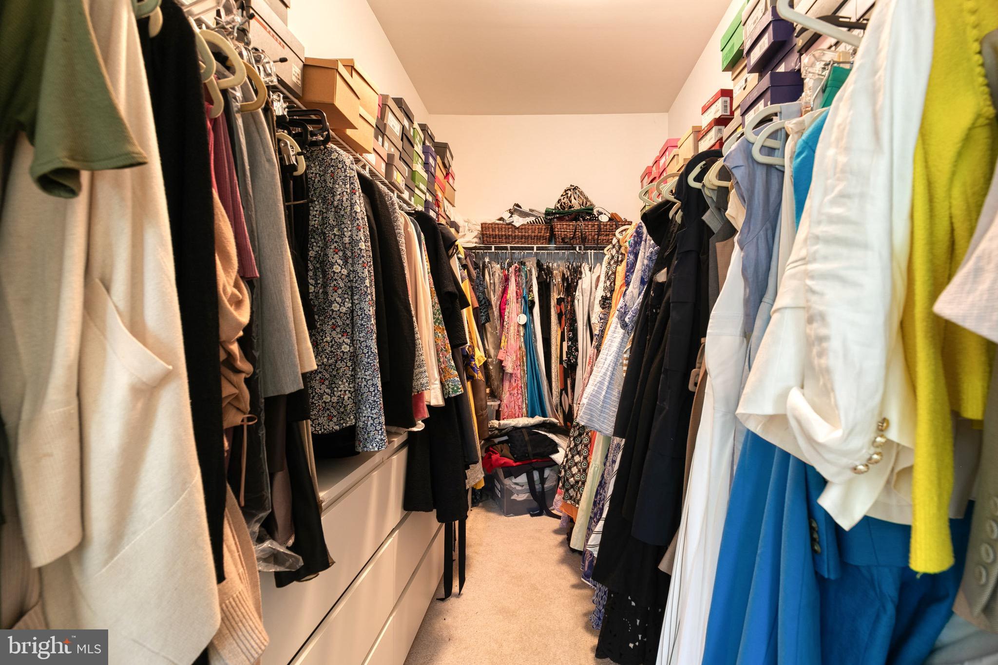 NORTH ROLAND PARK - Residential