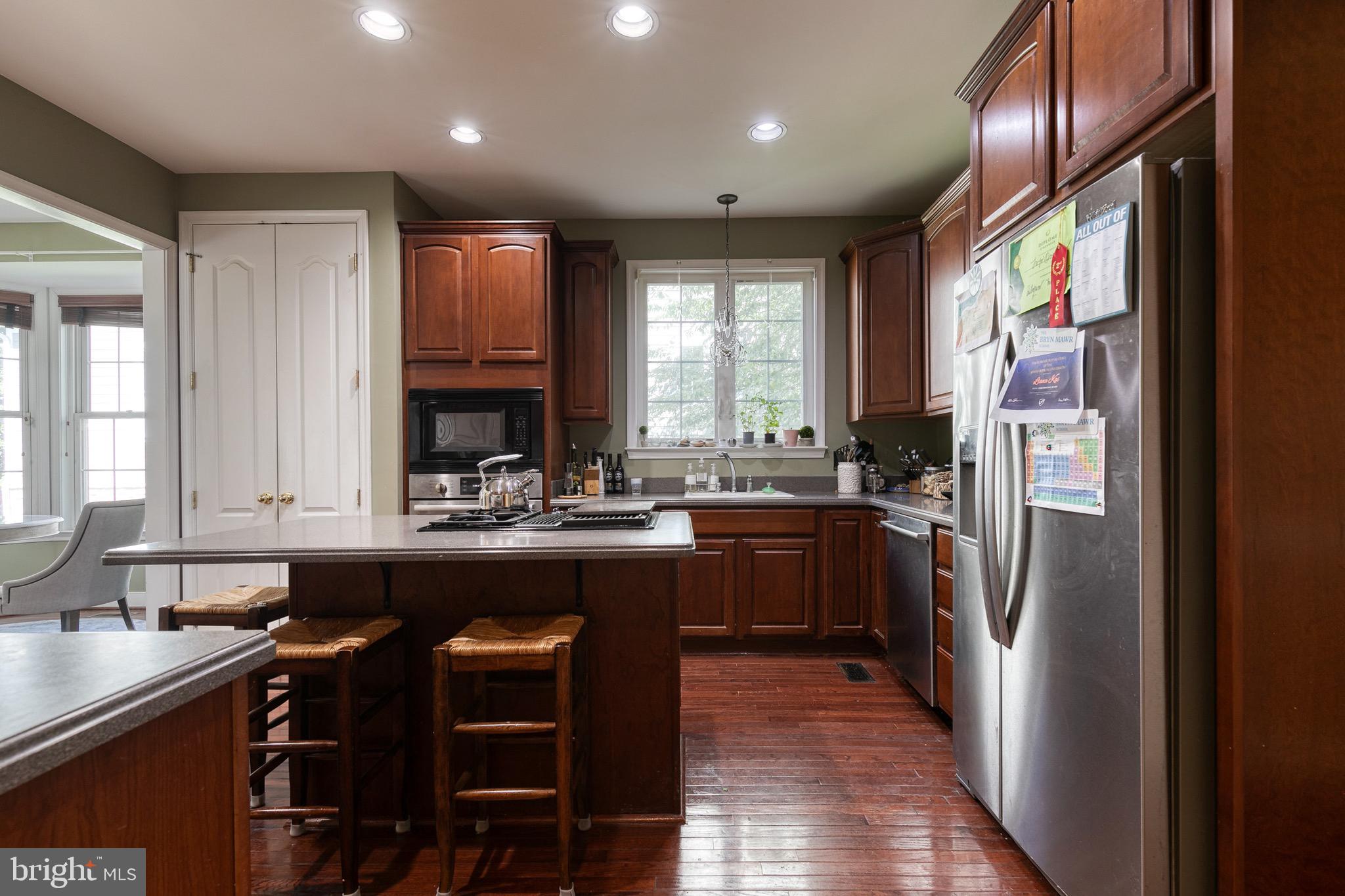 NORTH ROLAND PARK - Residential