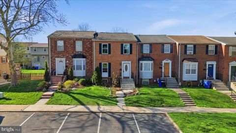 1090 E THORNHILL PLACE FREDERICK MD 21703