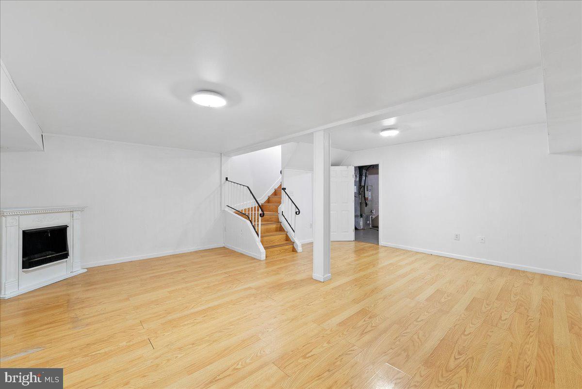 SOUTHGATE WOODS TOWNHOUSES - Residential Lease