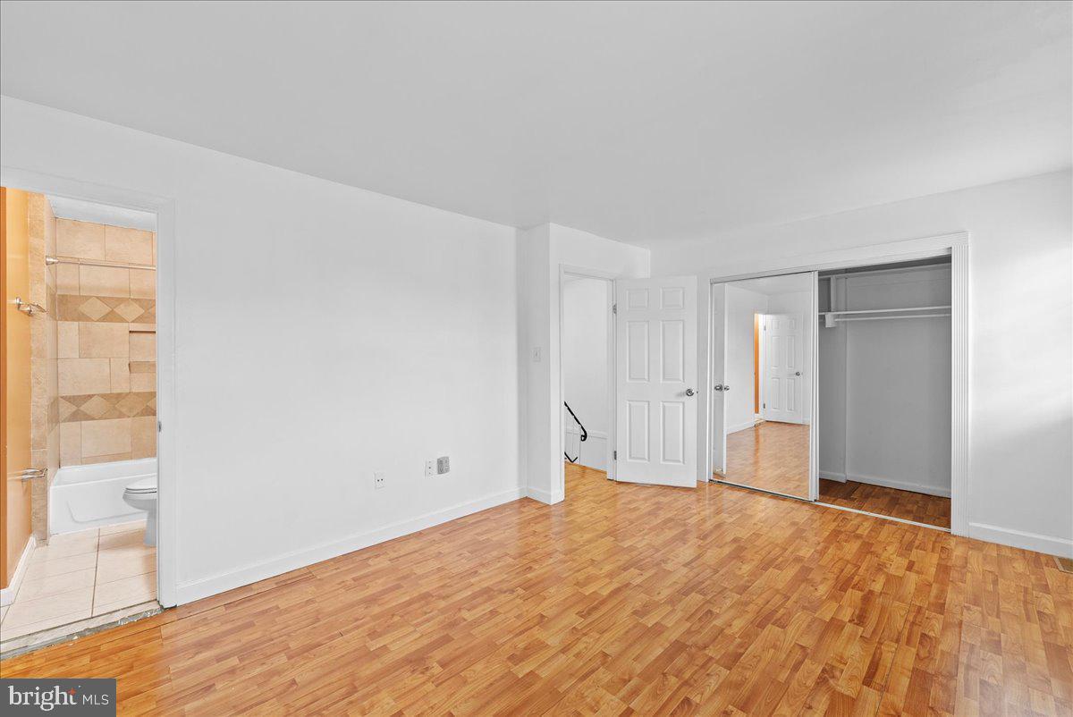 SOUTHGATE WOODS TOWNHOUSES - Residential Lease