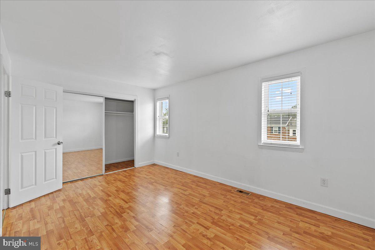 SOUTHGATE WOODS TOWNHOUSES - Residential Lease