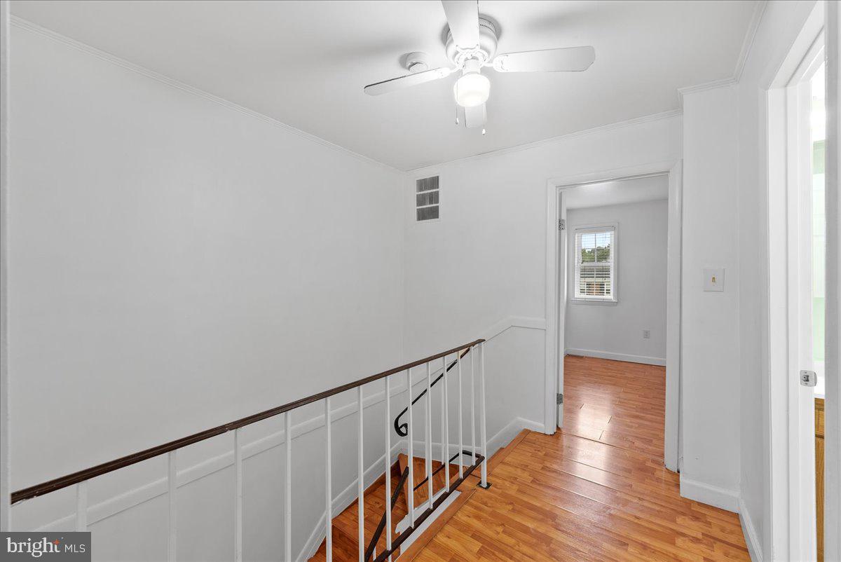 SOUTHGATE WOODS TOWNHOUSES - Residential Lease