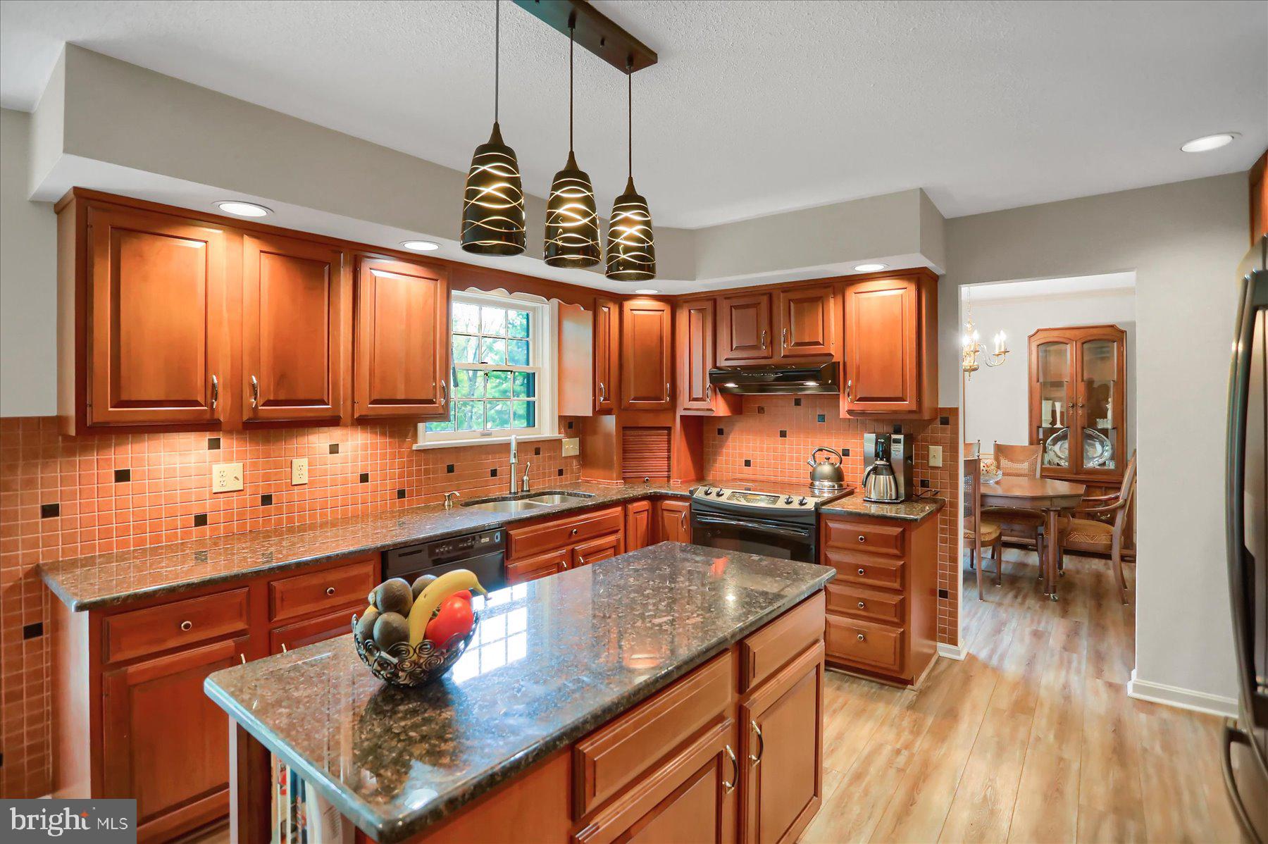 CHESTNUT RIDGE - Residential