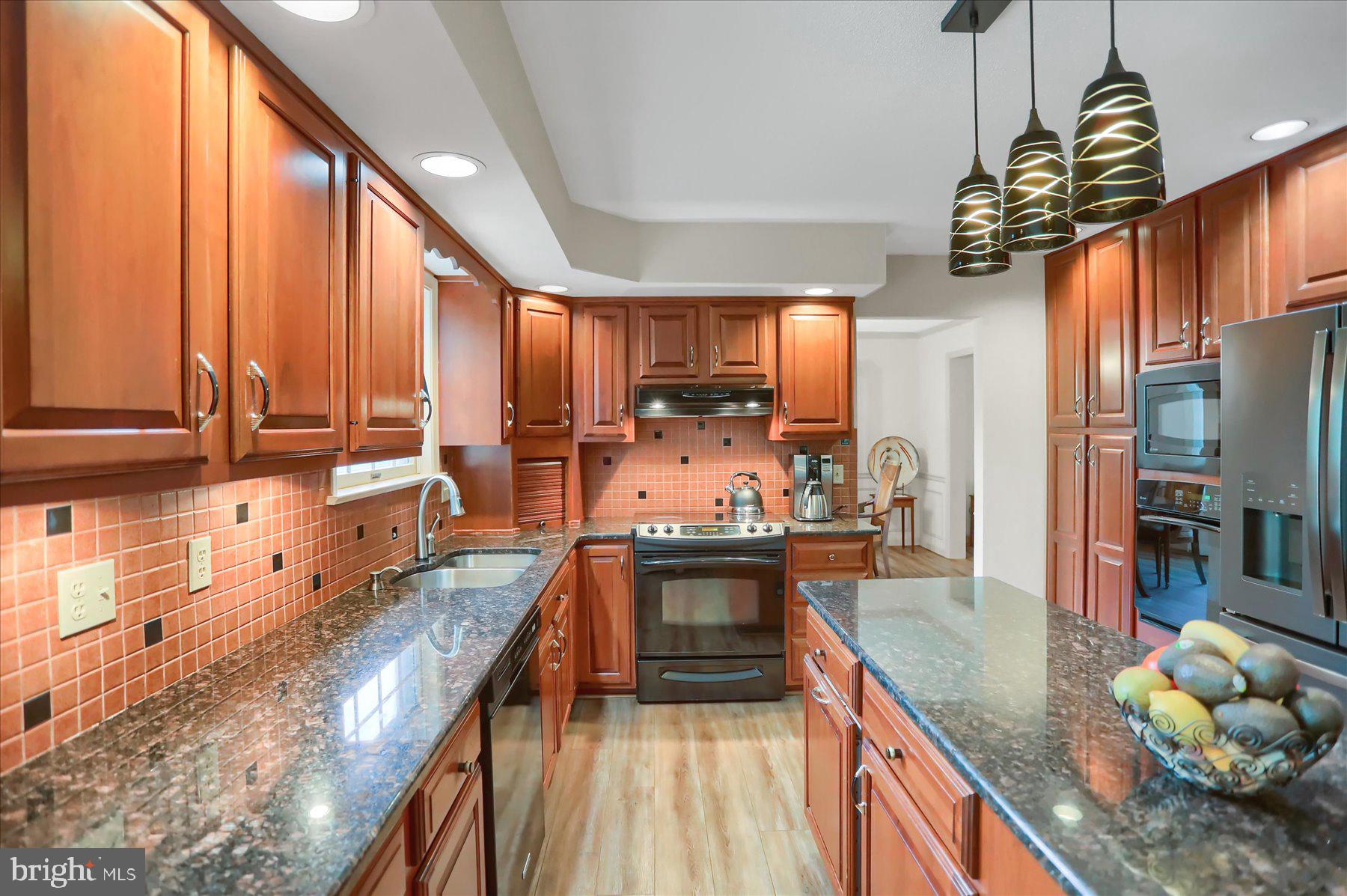 CHESTNUT RIDGE - Residential